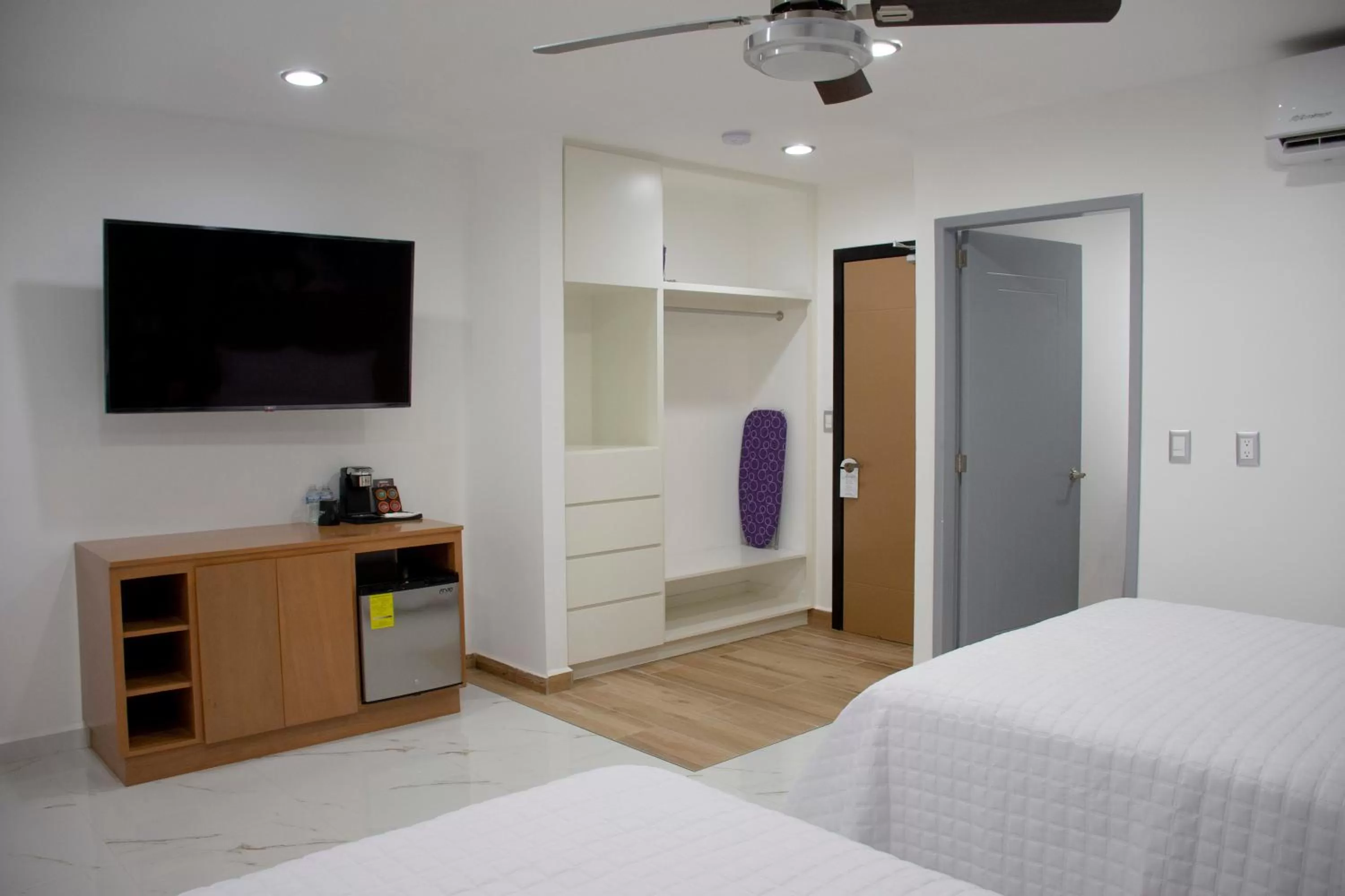Standard Twin Room in Hotel Tramonto Mazatlan