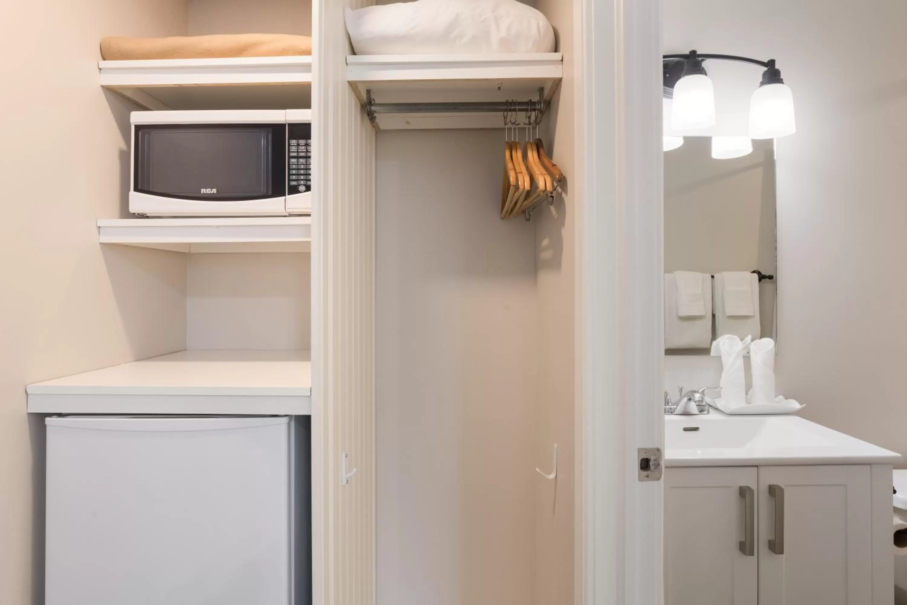 Bathroom in Canadas Best Value Inn & Suites-Charlottetown