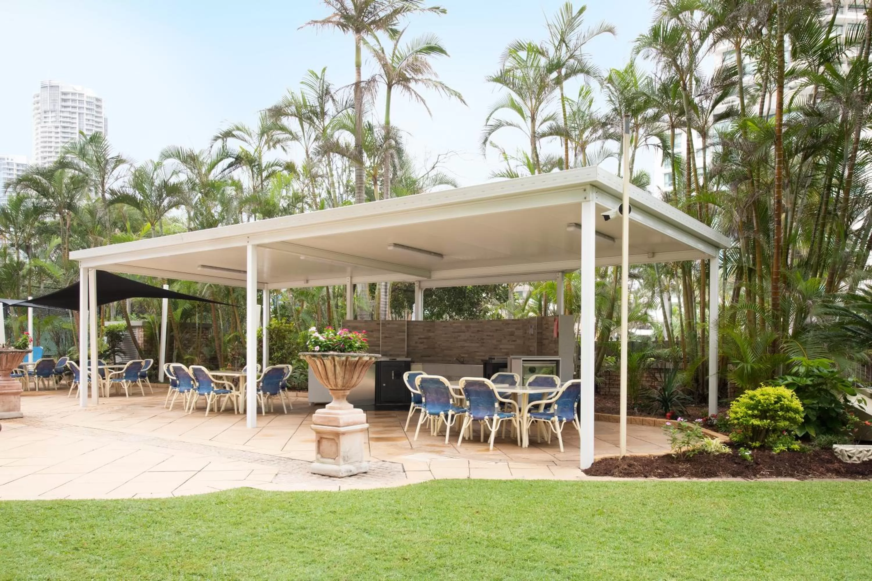 BBQ facilities in BreakFree Beachpoint