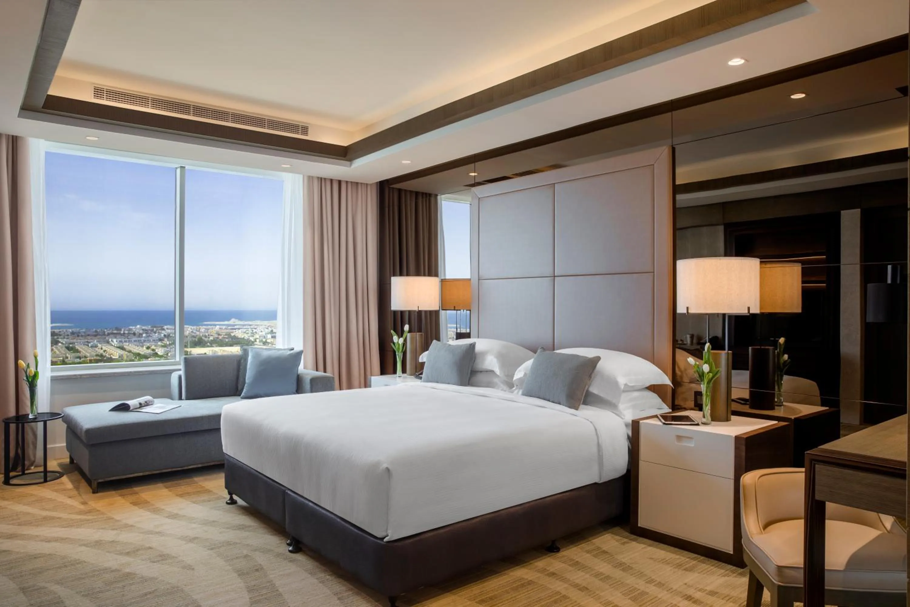 Photo of the whole room, Bed in Towers Rotana - Dubai