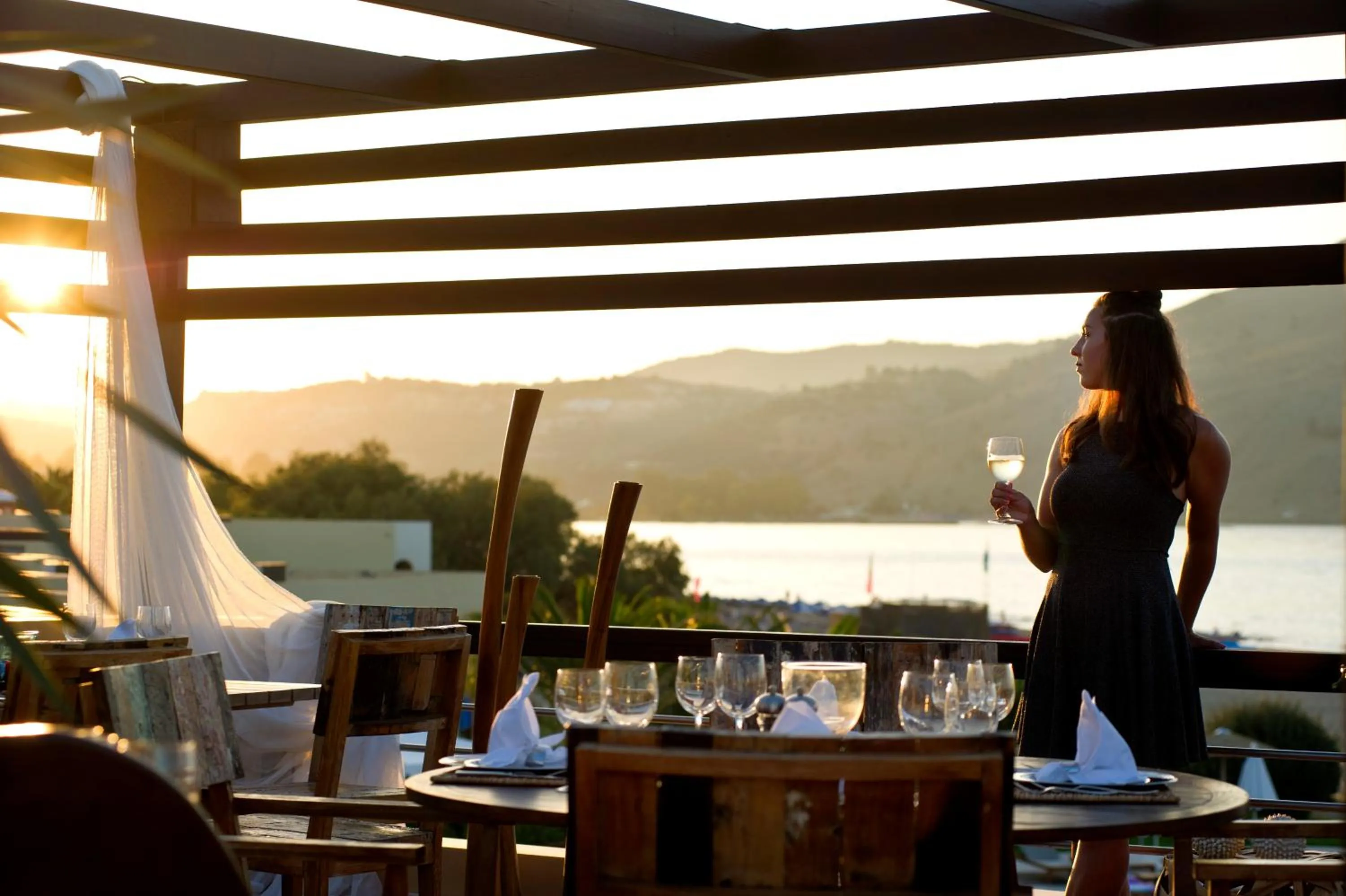 Restaurant/places to eat in Pilot Beach Resort