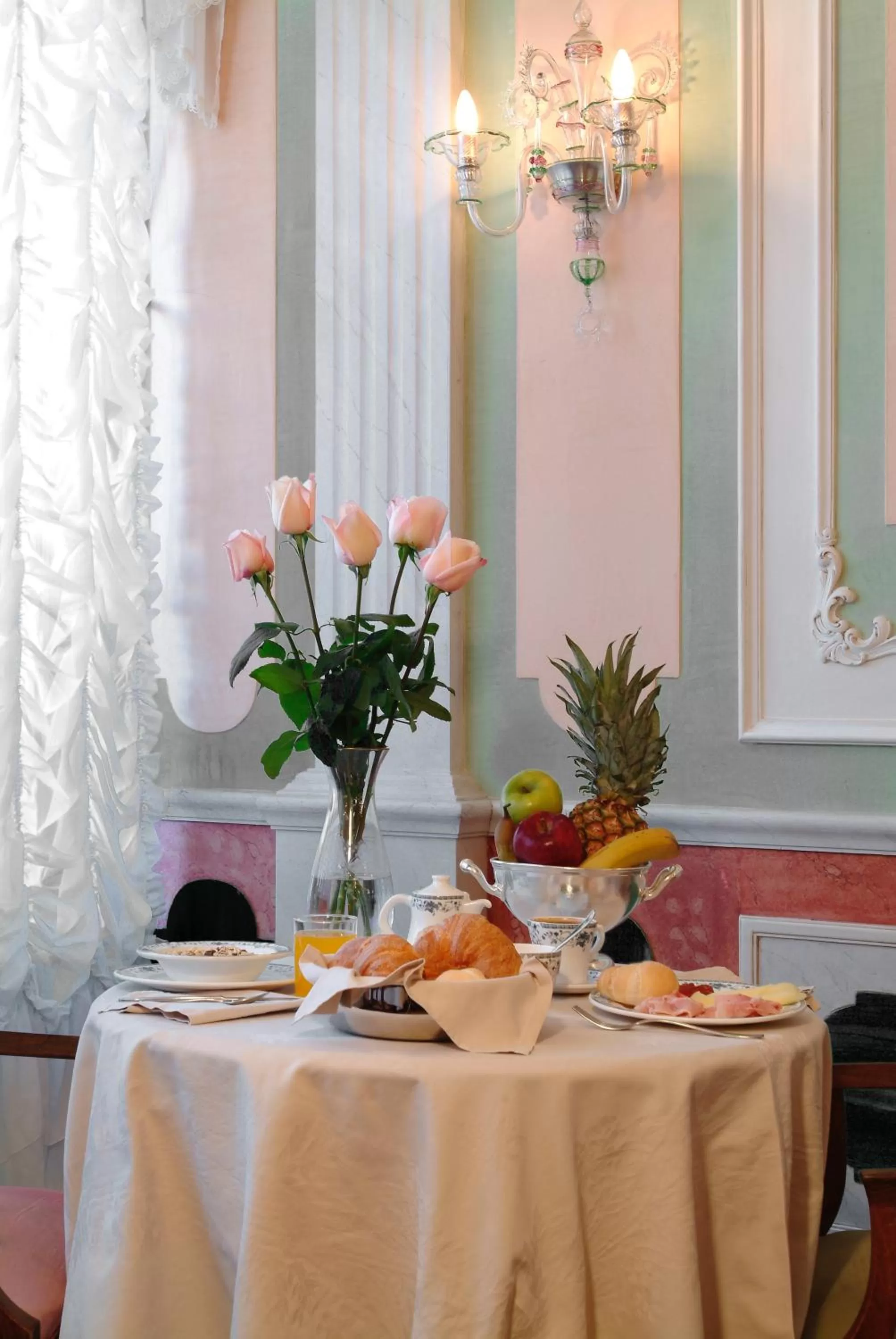 Restaurant/places to eat in Residenza d'Epoca San Cassiano