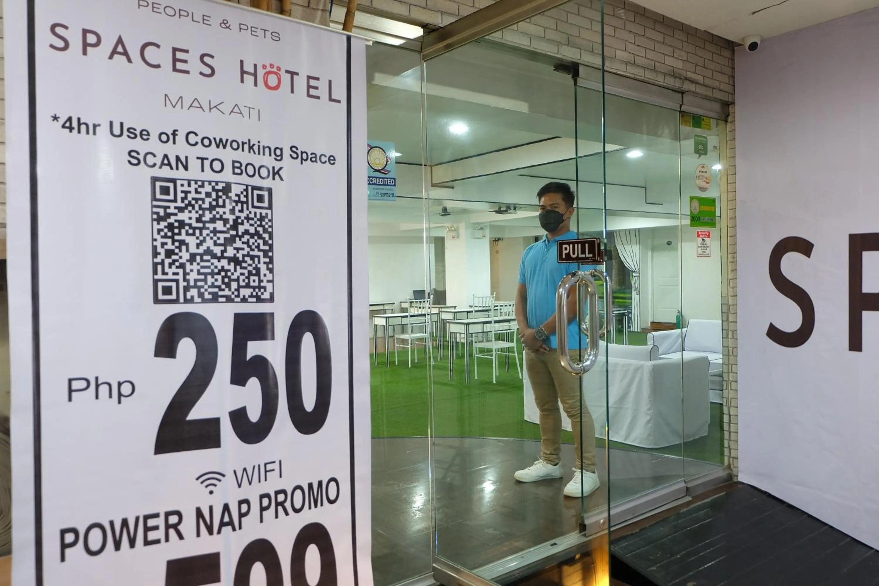 Facade/entrance in Spaces Hotel Makati