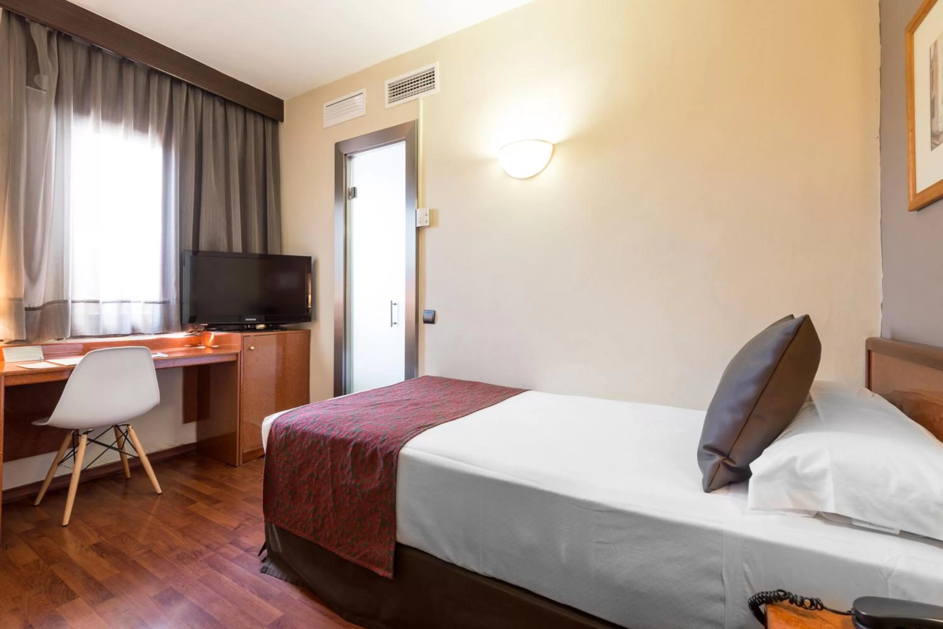 Bed in Catalonia Castellnou