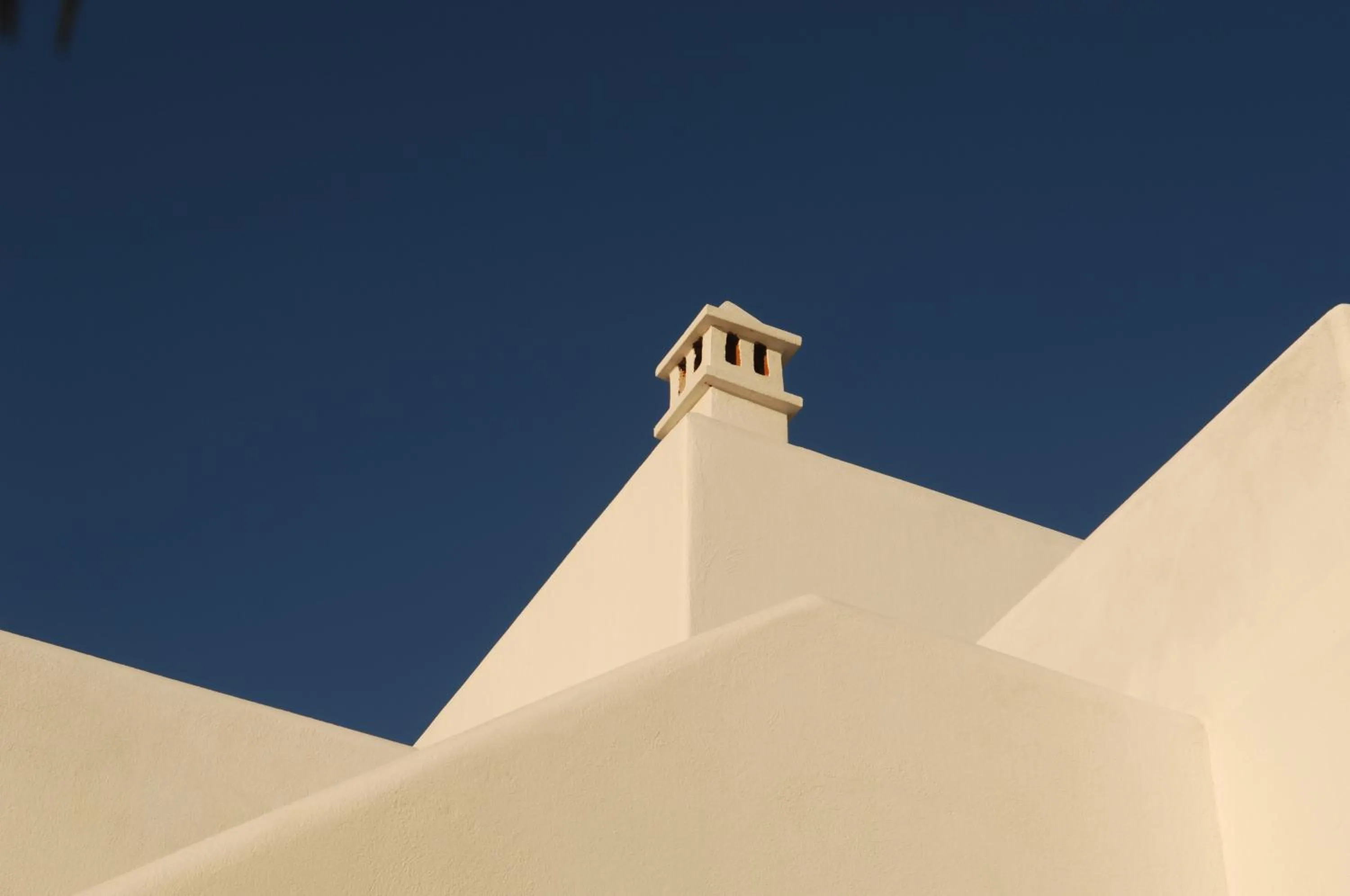 Decorative detail in Makis Place