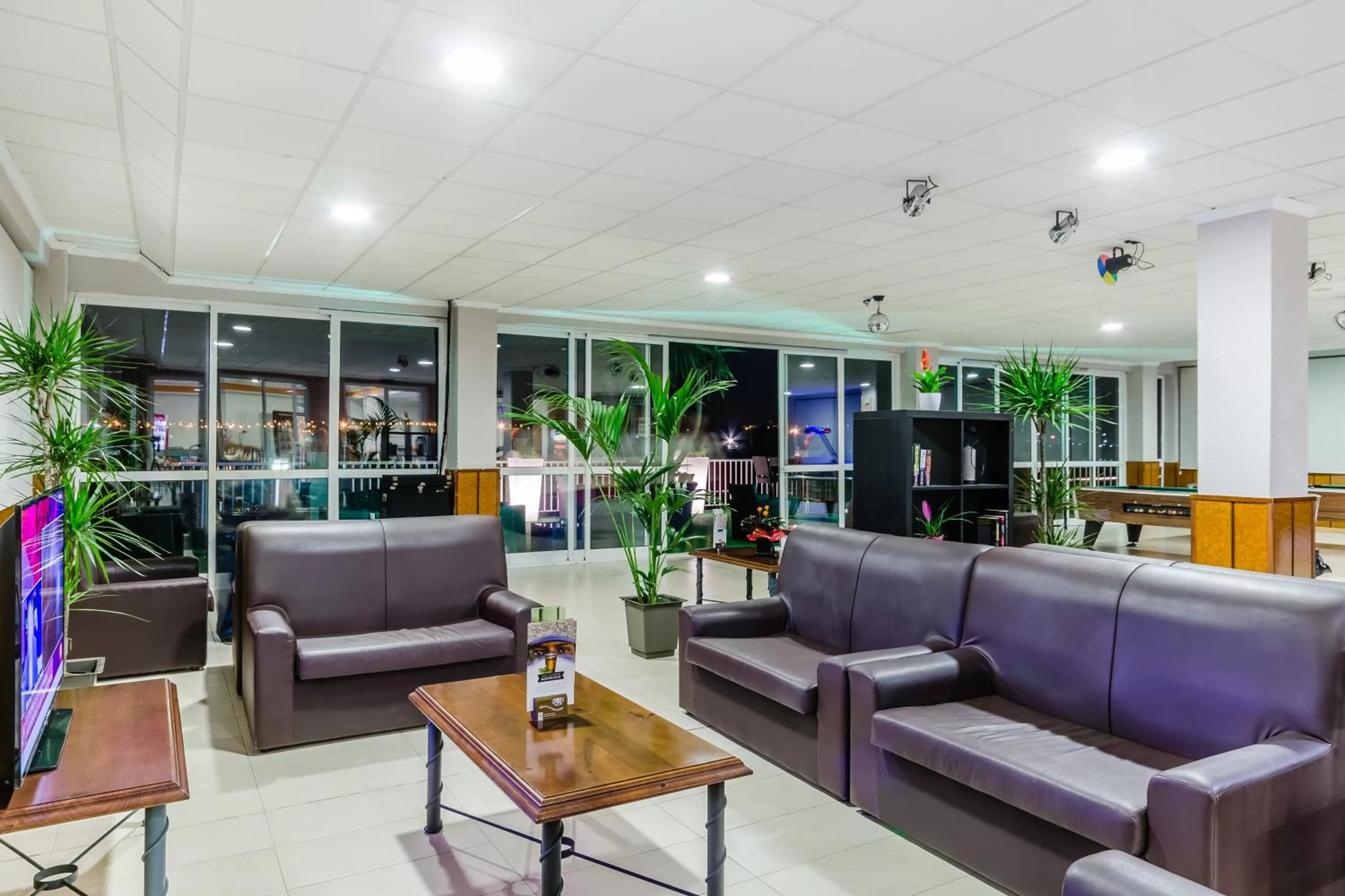 Communal lounge/ TV room in Hotel Gran Playa