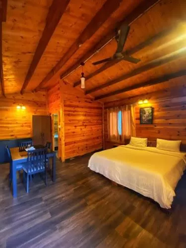 Photo of the whole room, Bed in 7 Heaven Villas & Resorts