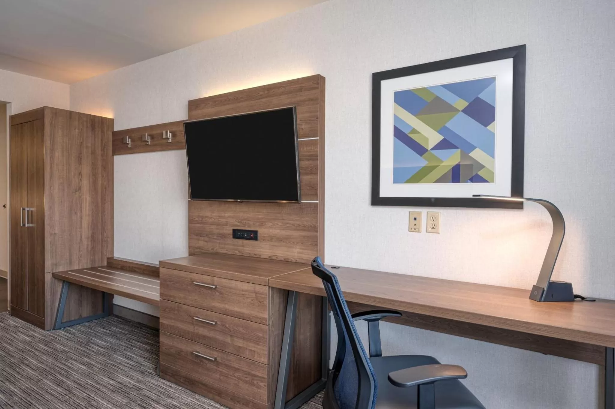 Photo of the whole room in Holiday Inn Express Radcliff Fort Knox by IHG