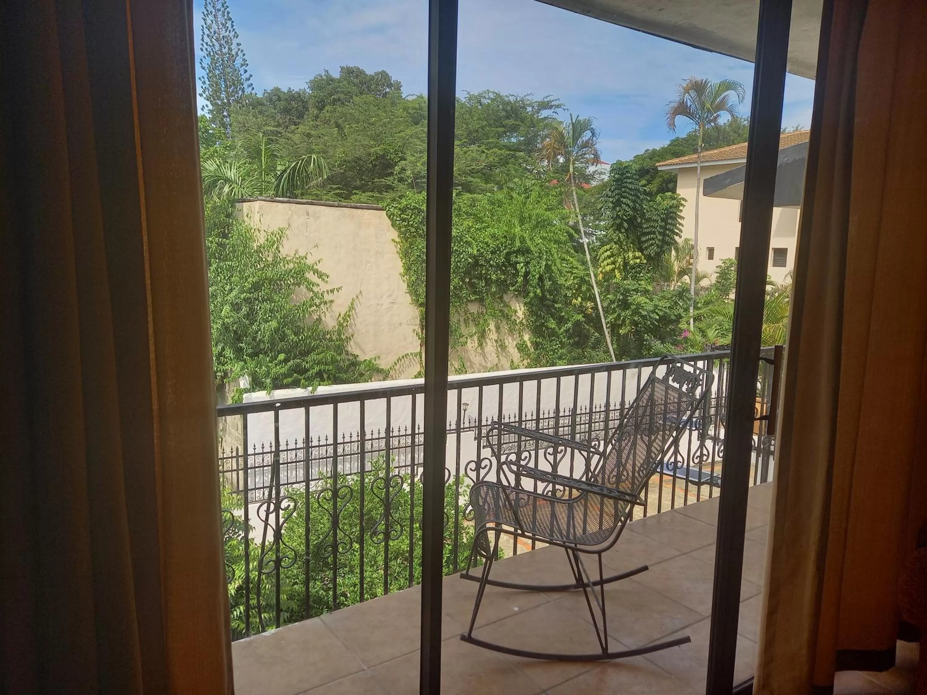 Inner courtyard view in Perla de Sosua