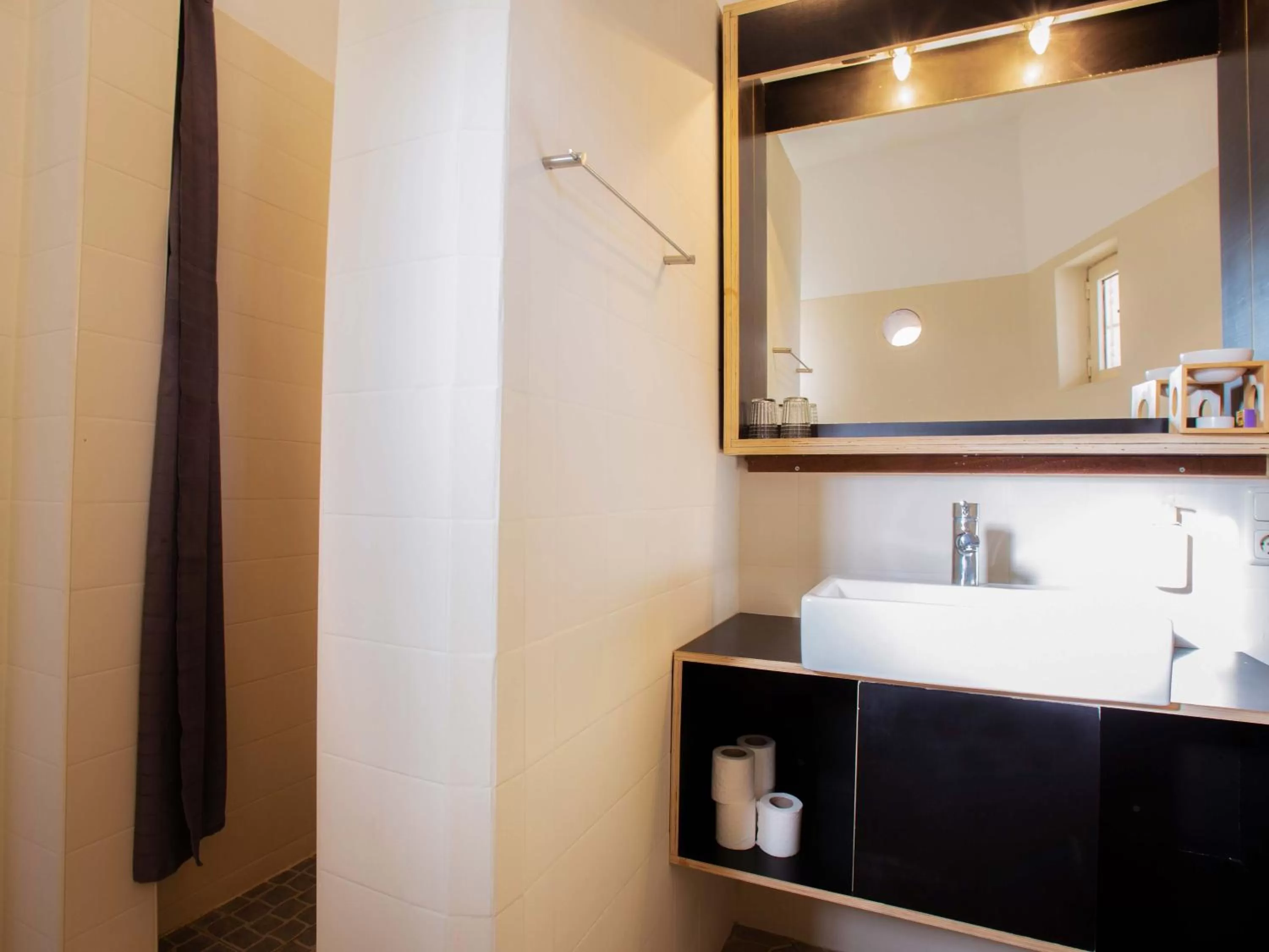 Bathroom in King Fisher Village Eco-Boutique Hotel