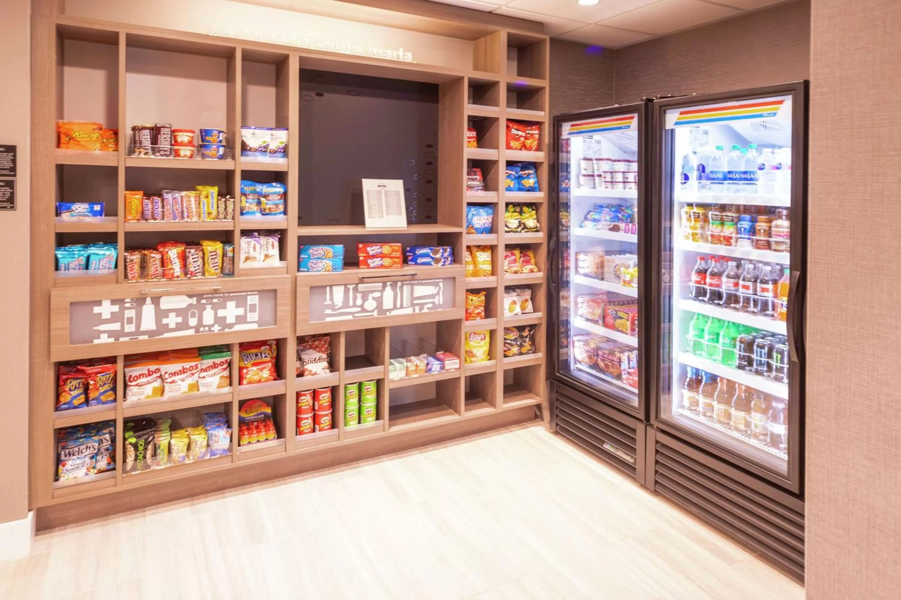 Restaurant/places to eat in Hampton Inn & Suites Santa Maria