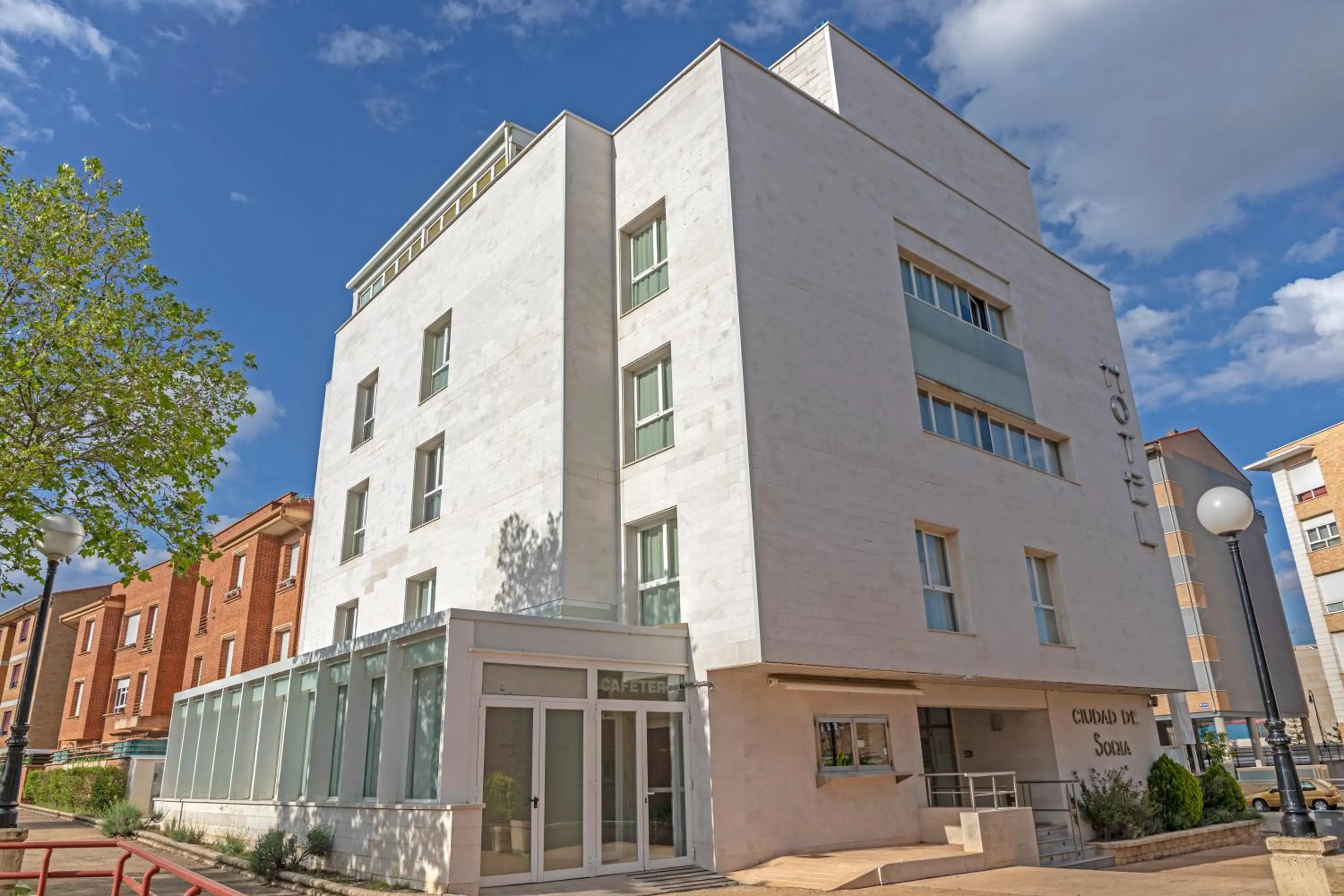 Property building in Hotel Alda Ciudad de Soria