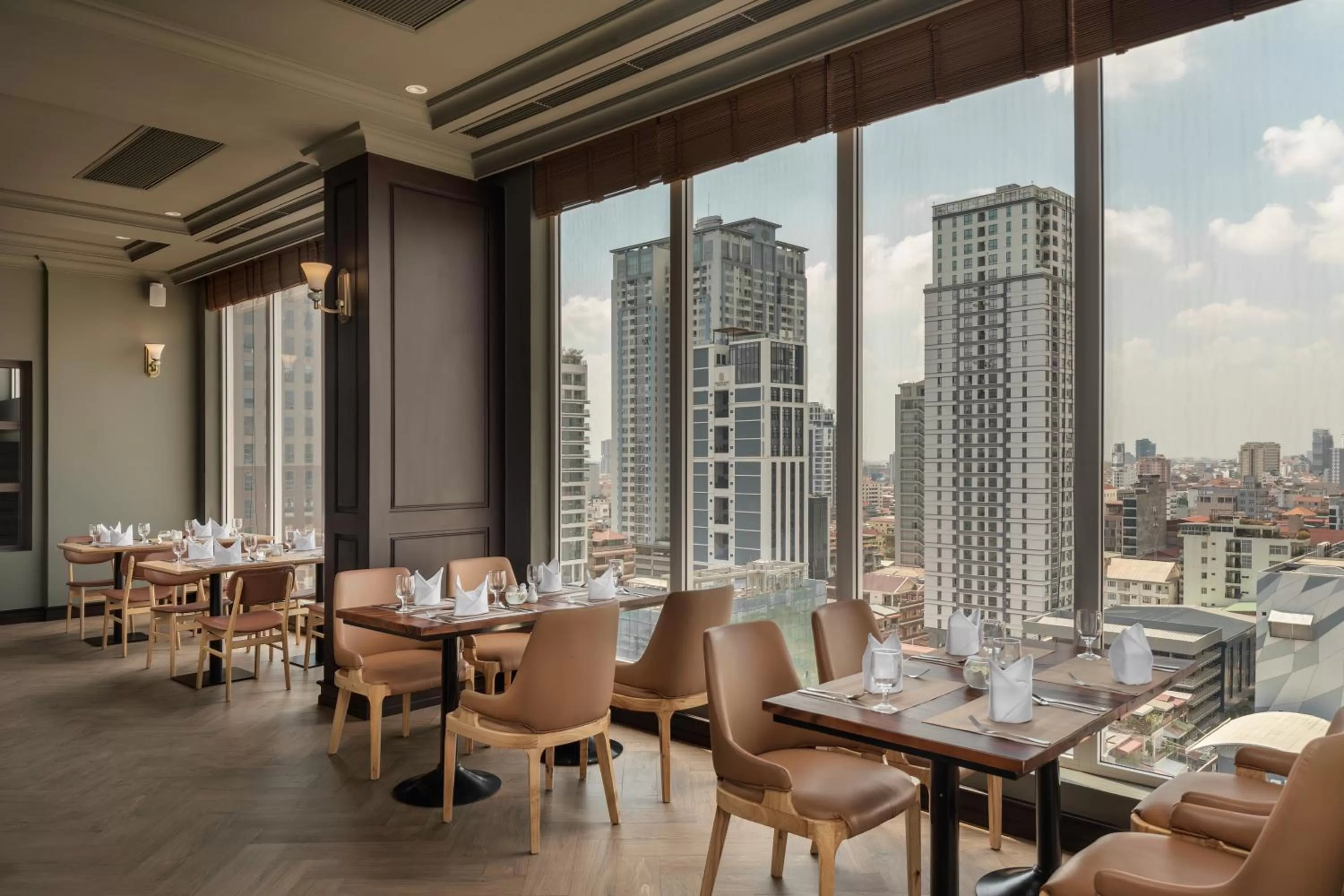 Restaurant/places to eat in Duong Chan Hotel