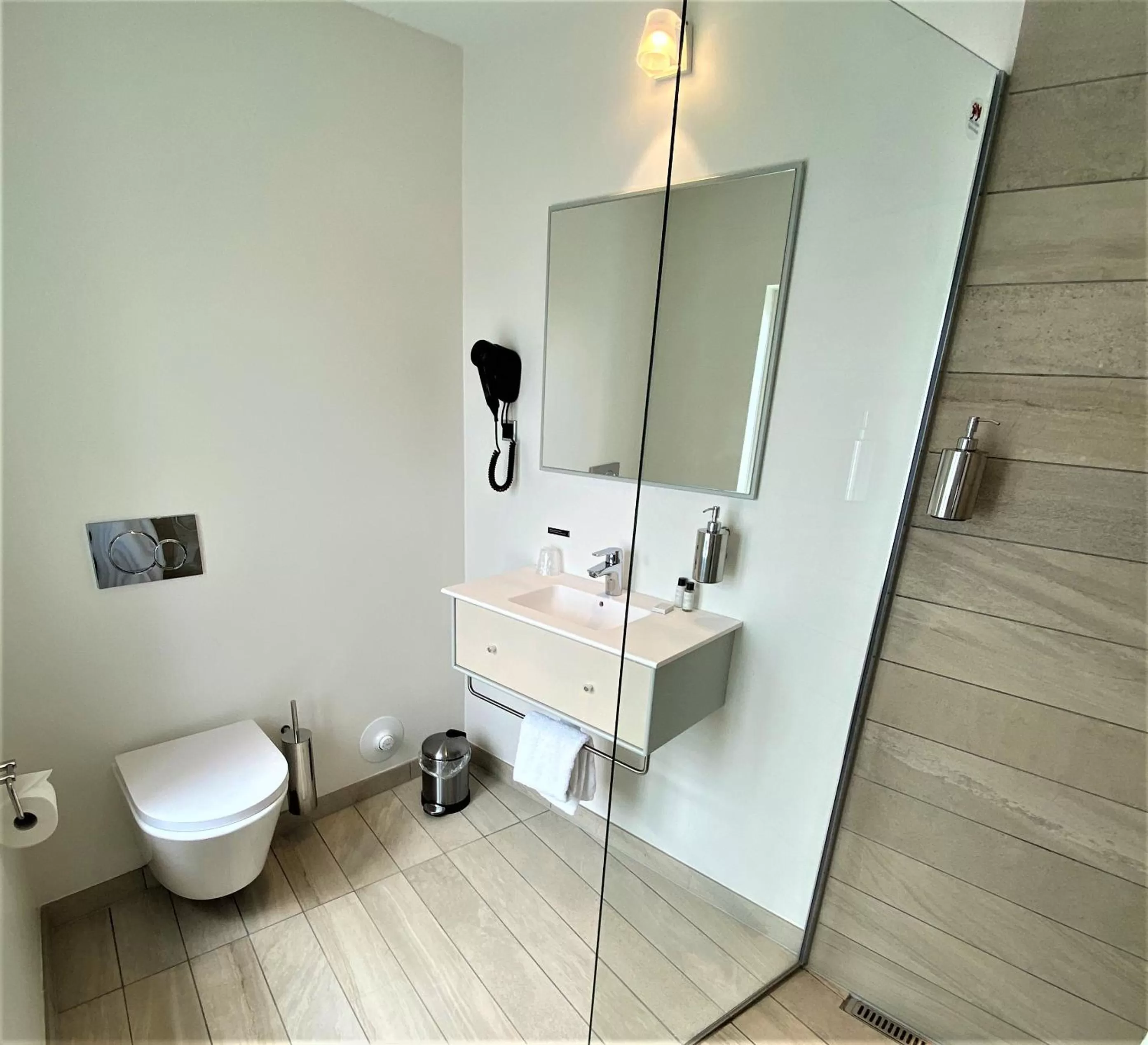 Shower in Hotel Skivehus