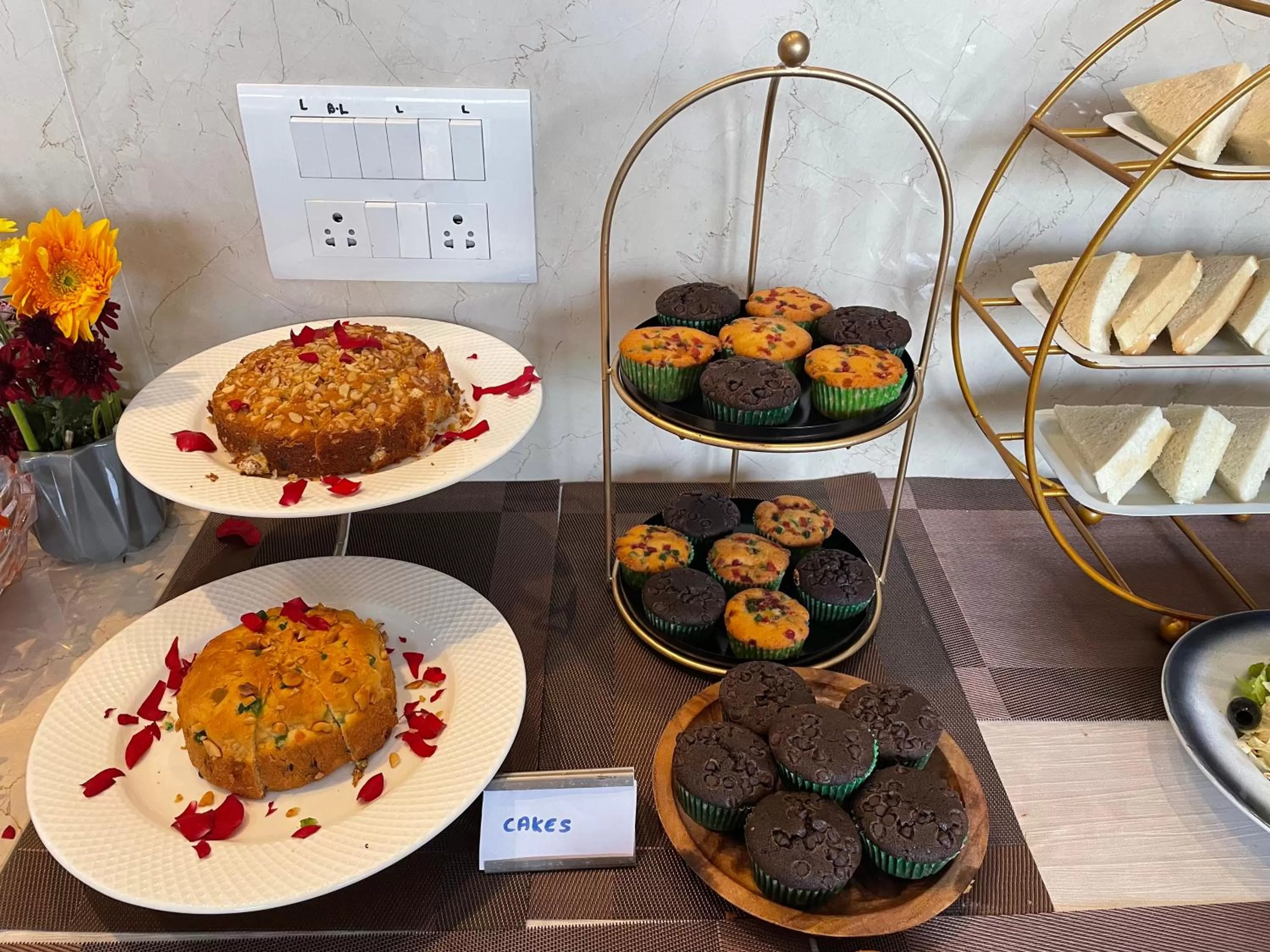 Breakfast in Le Seasons Resort