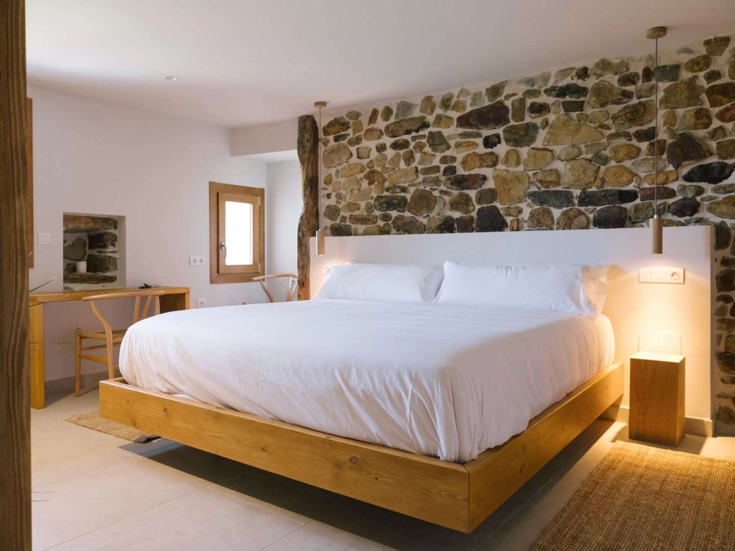 Bed in Hotel Nafarrola - Gastronomy & Wine