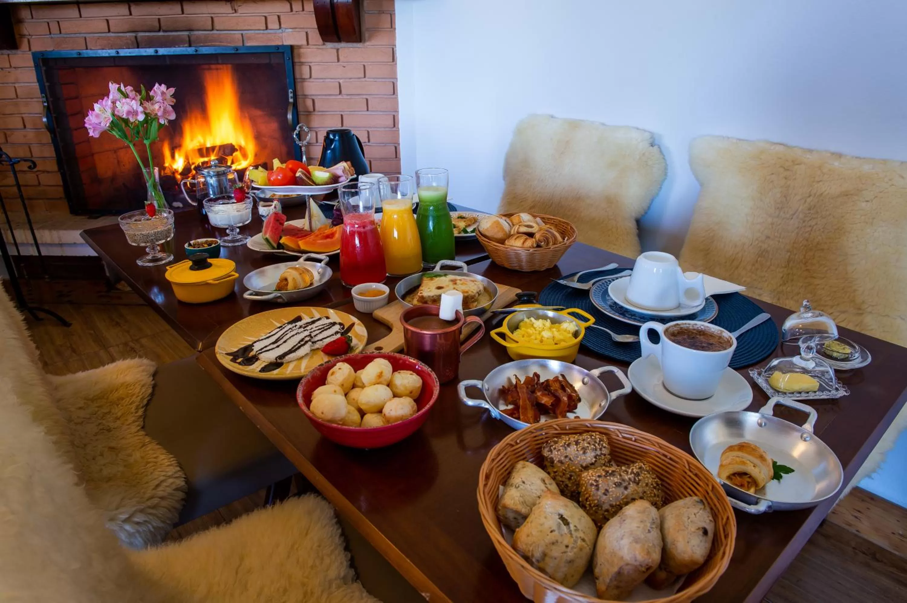 Restaurant/places to eat in Pousada das Lavandas