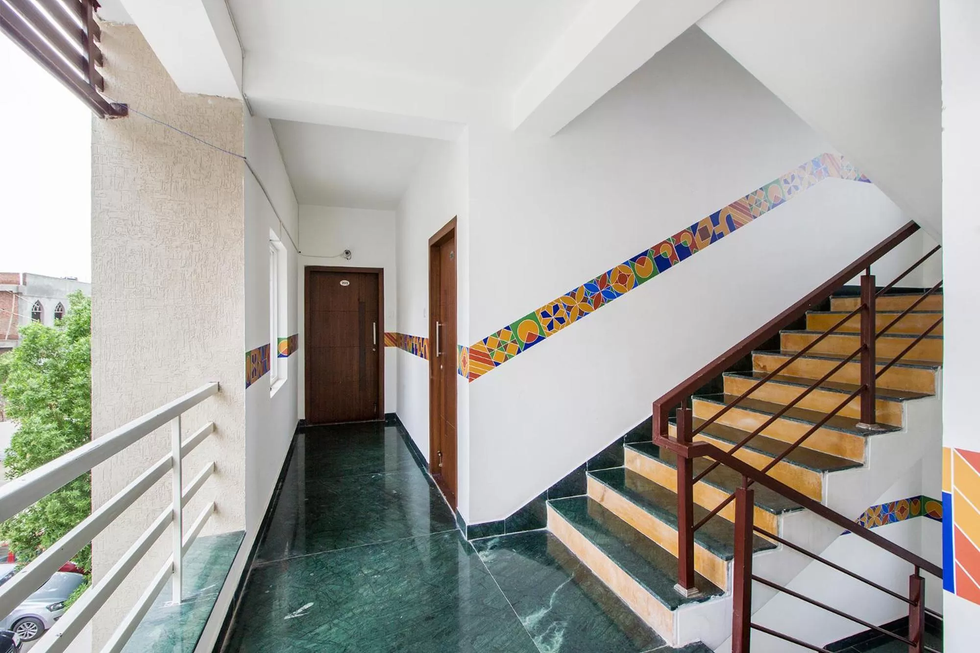 Lobby or reception in FabHotel Limestone Suites -750M from Yashoda Hospitals, Somajiguda