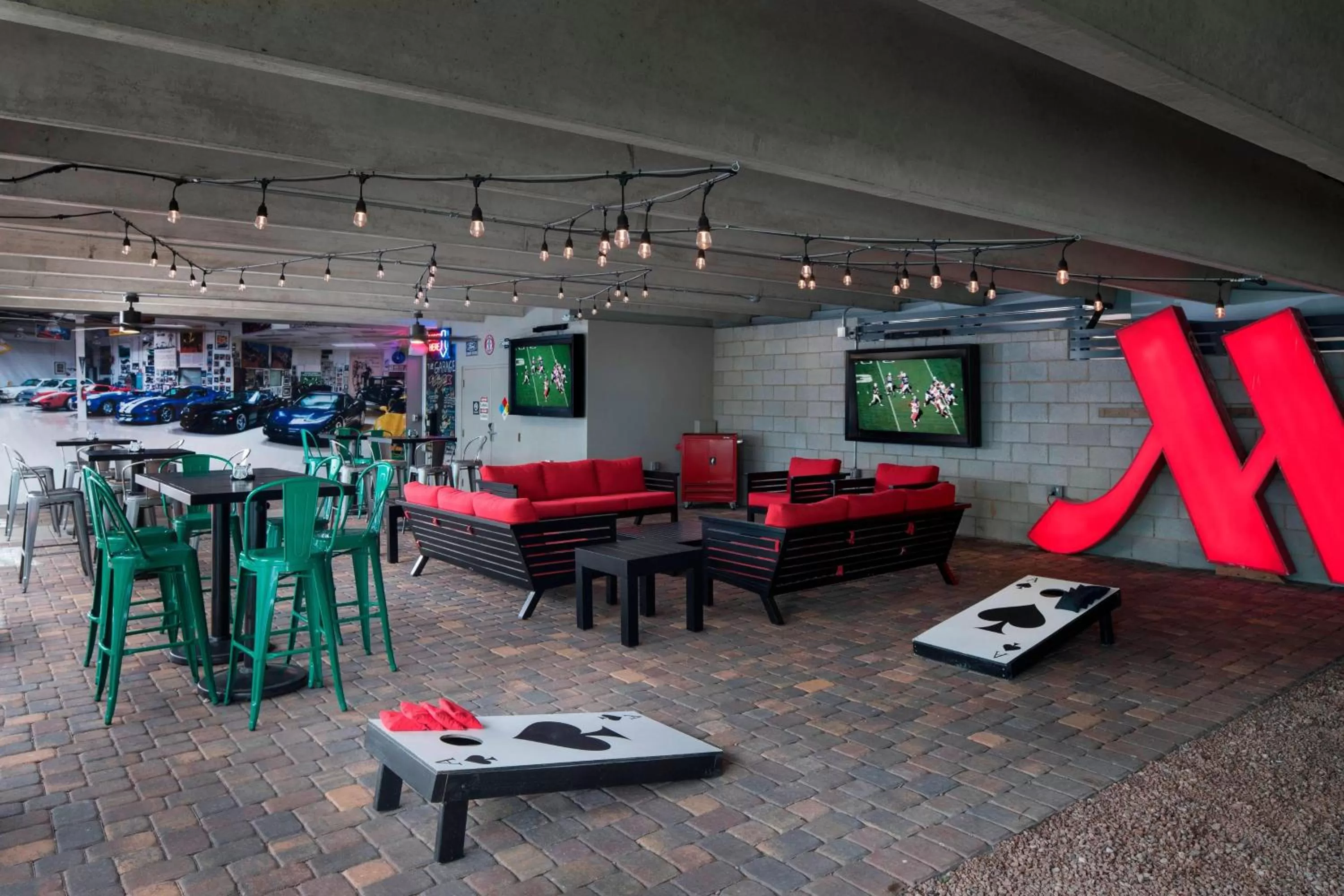 Restaurant/places to eat in Las Vegas Marriott