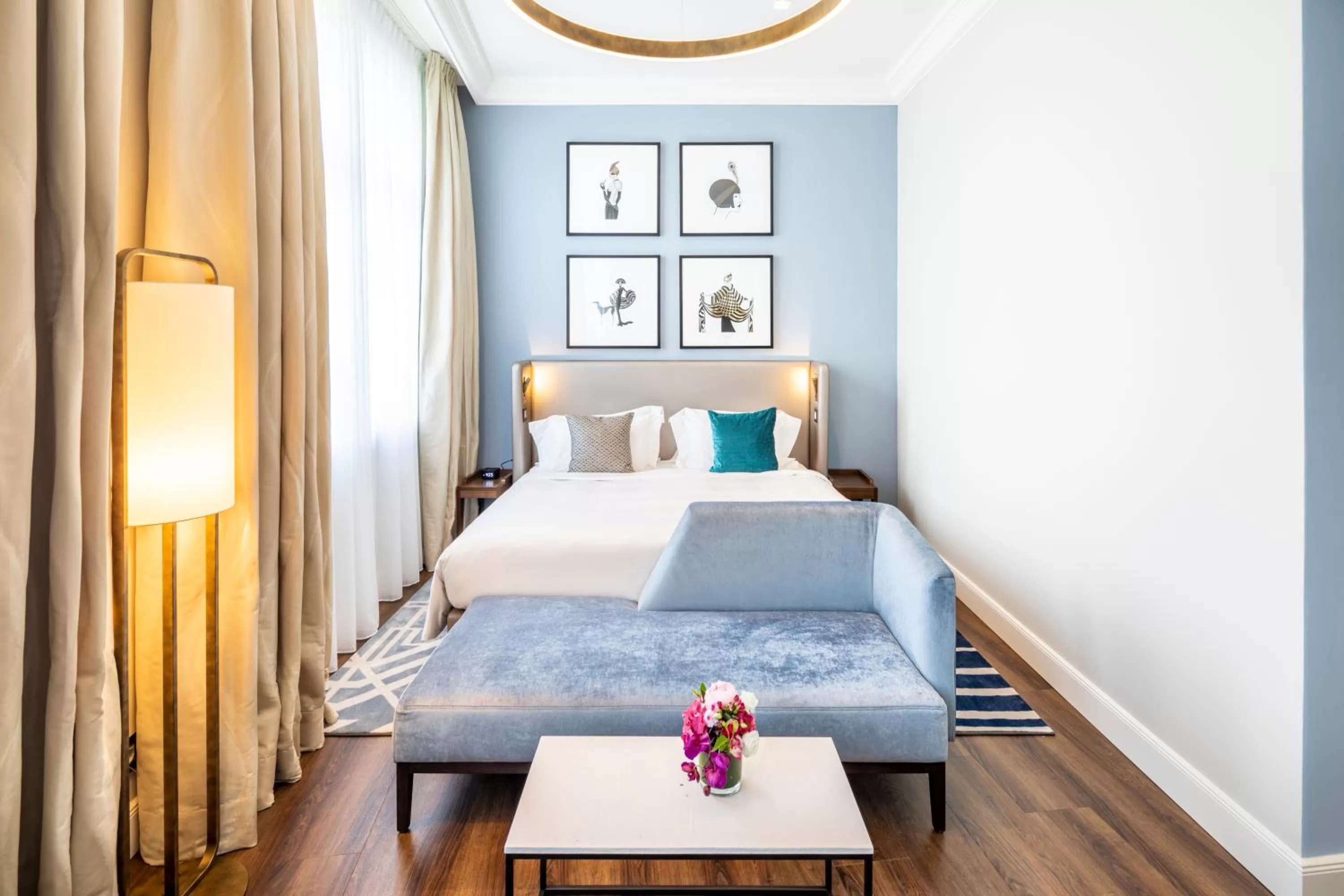 Bed in Fraser Suites Hamburg