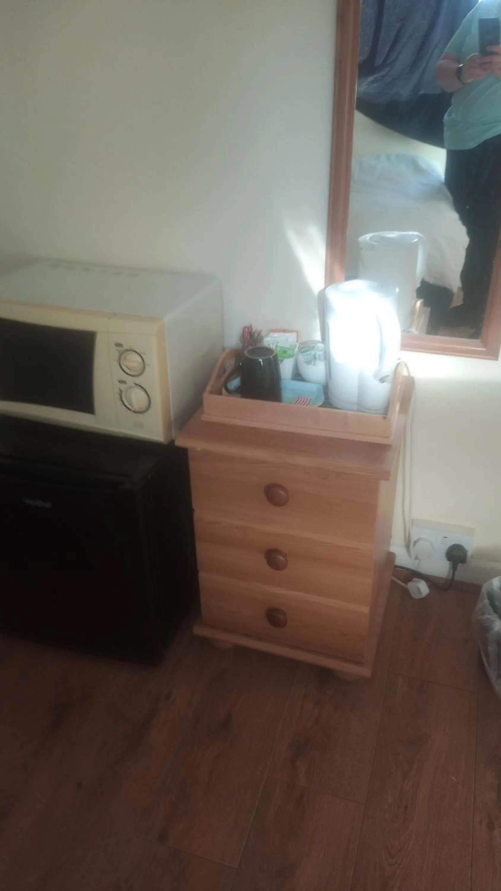 Coffee/tea facilities in The Wilton Weymouth