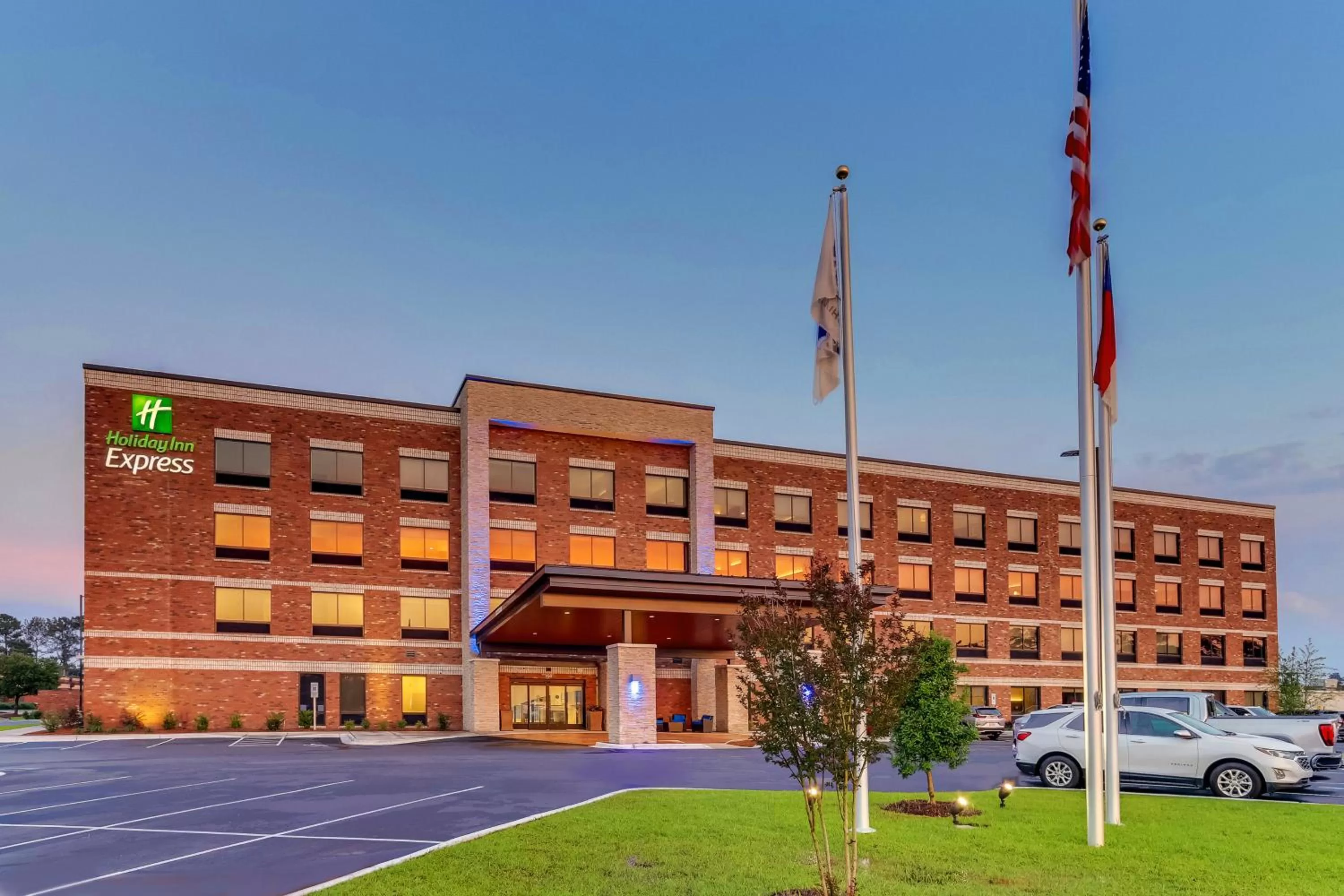 Property building in Holiday Inn Express - Wilmington - Porters Neck by IHG