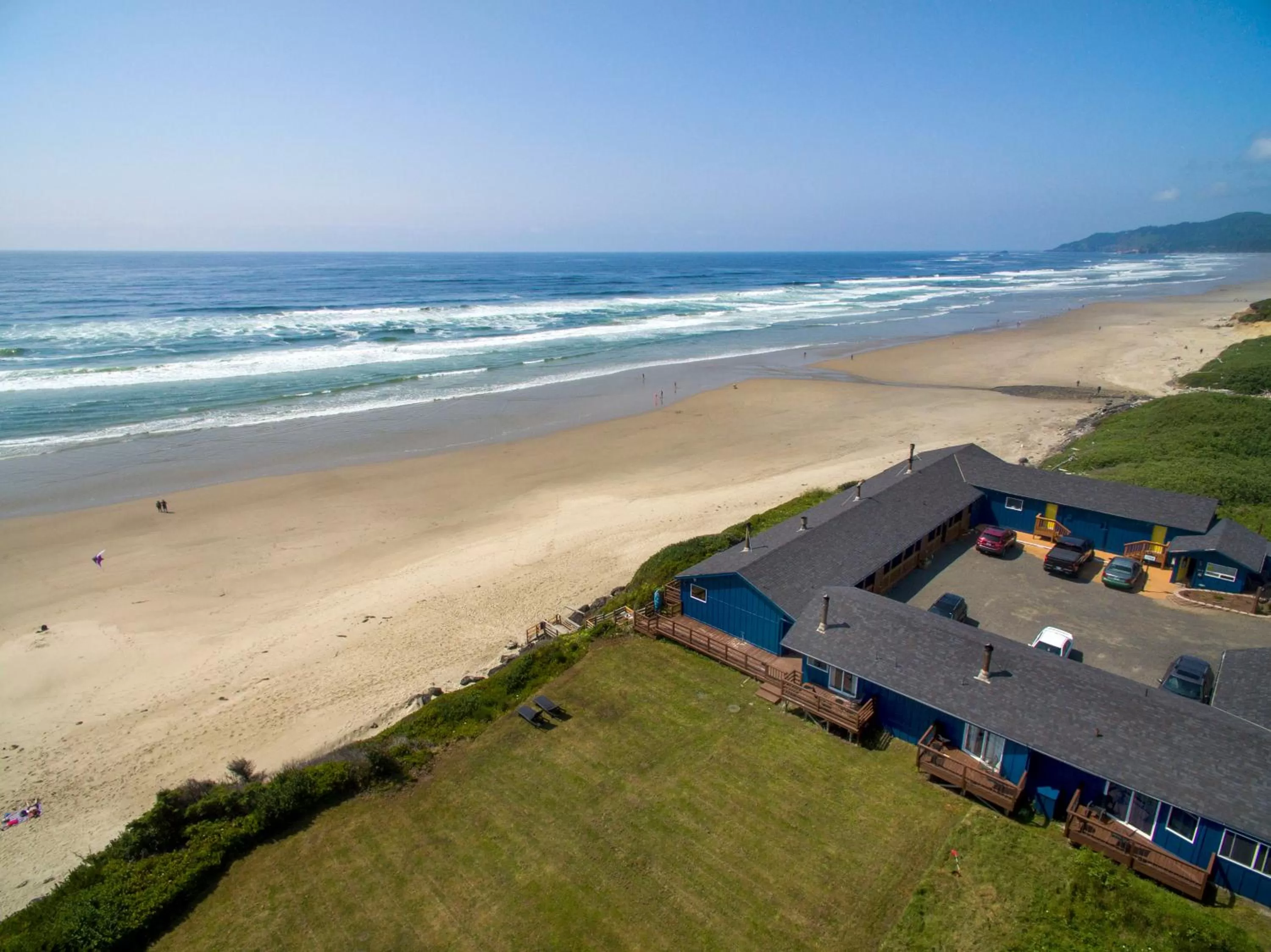 Beach in Moolack Shores Inn