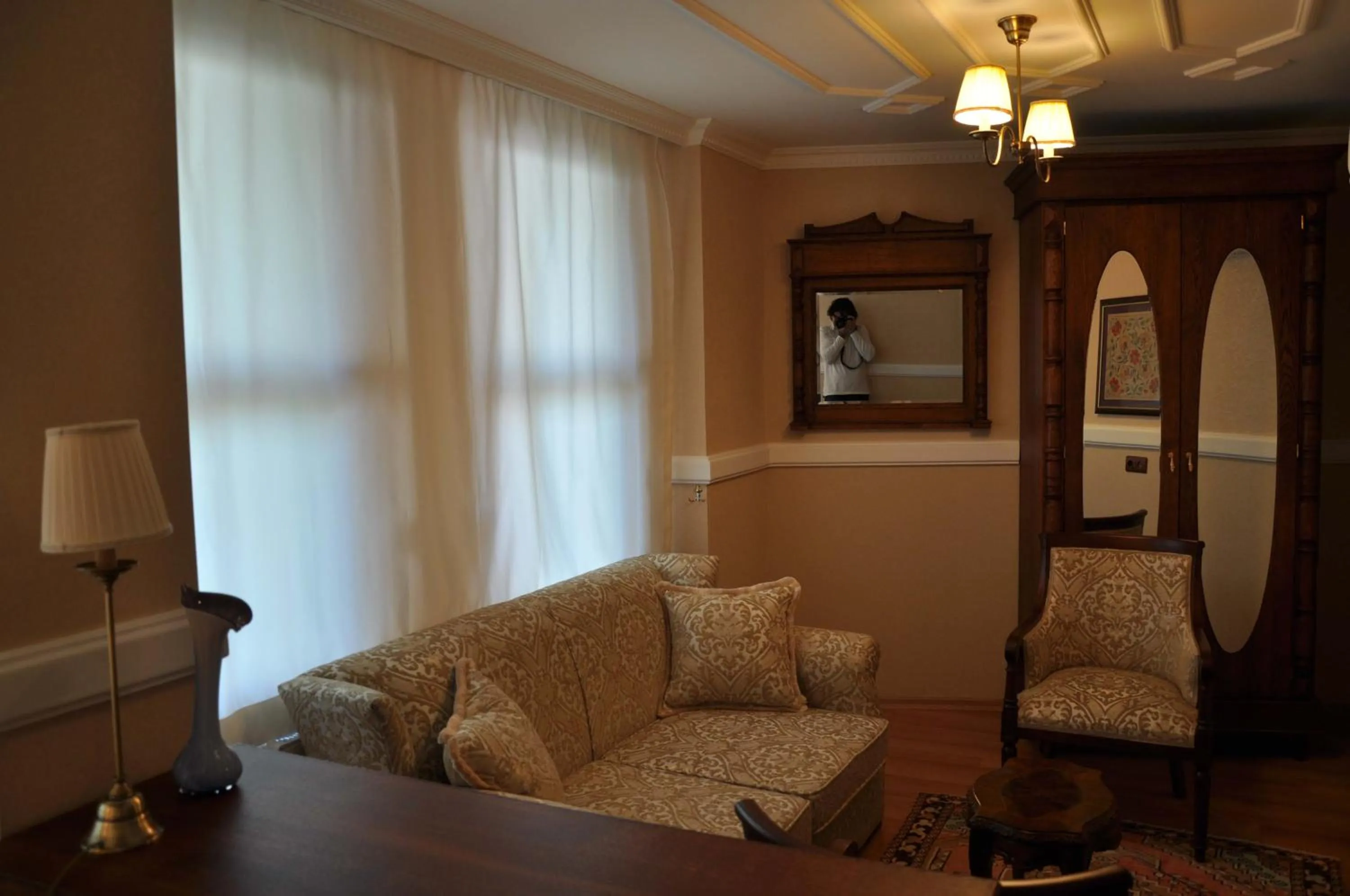 Aruna Boutique Hotel