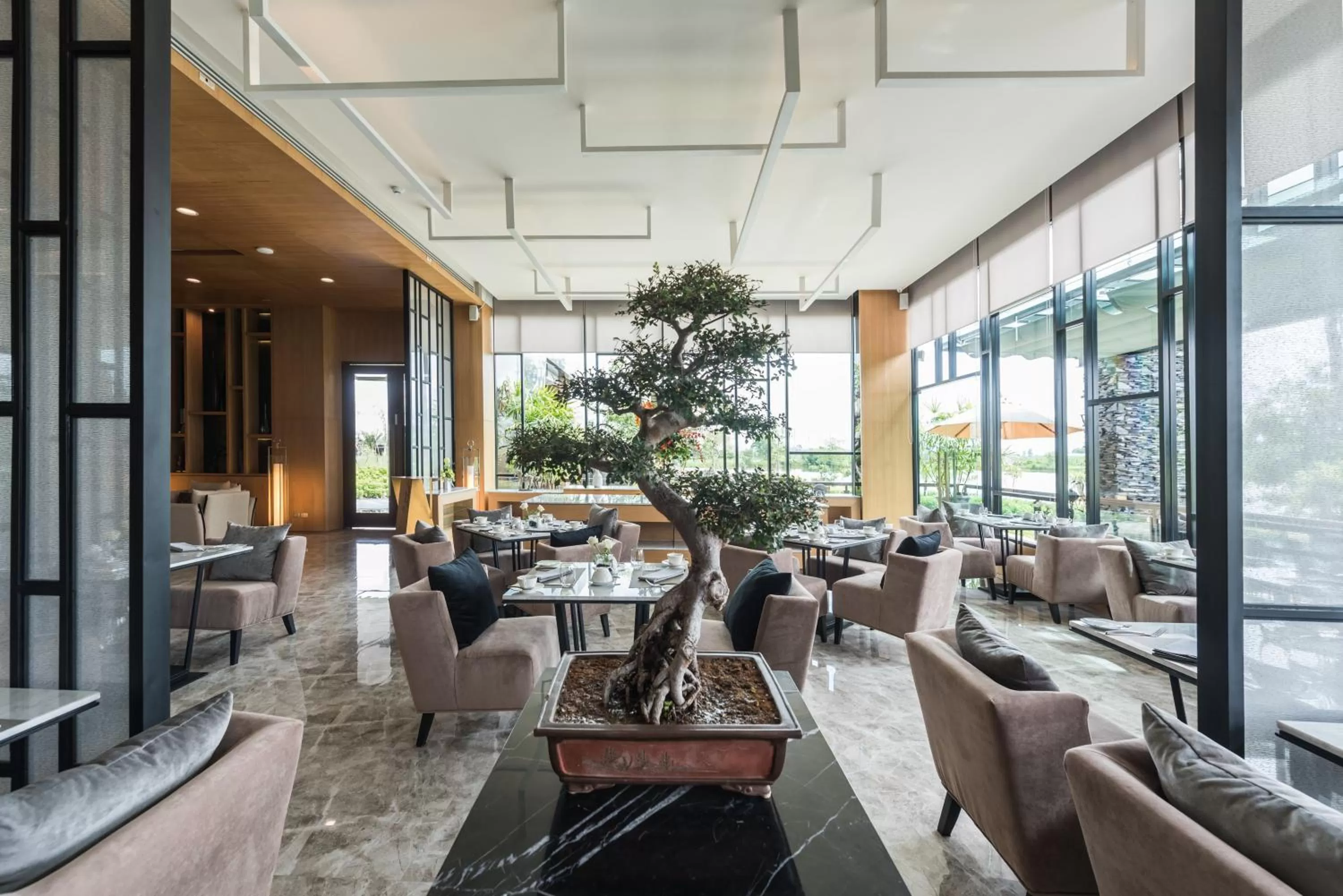 Restaurant/places to eat in North Hill City Resort