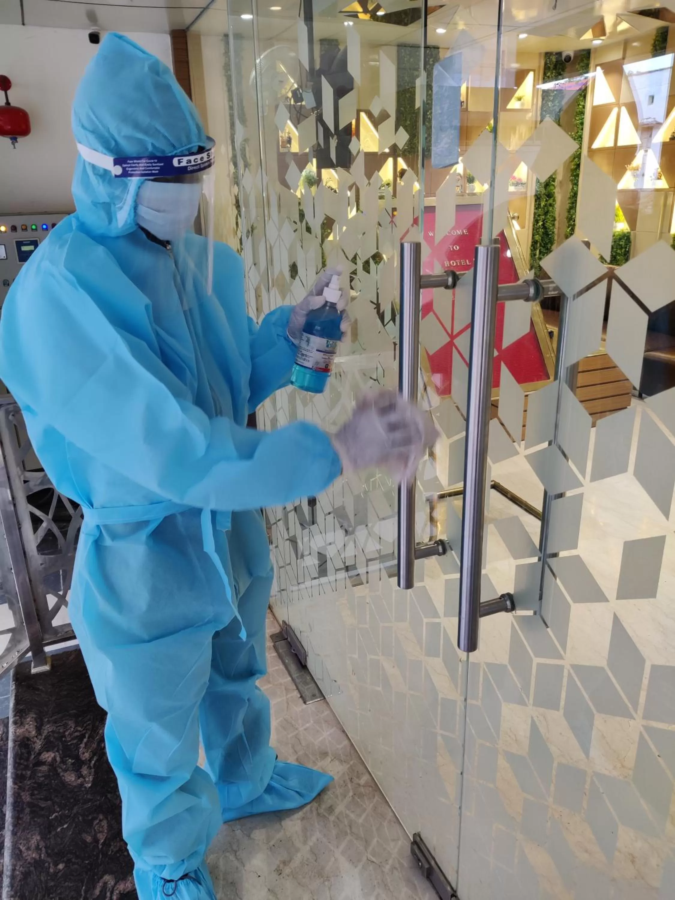 Facade/entrance in Hotel D SilverLeaf