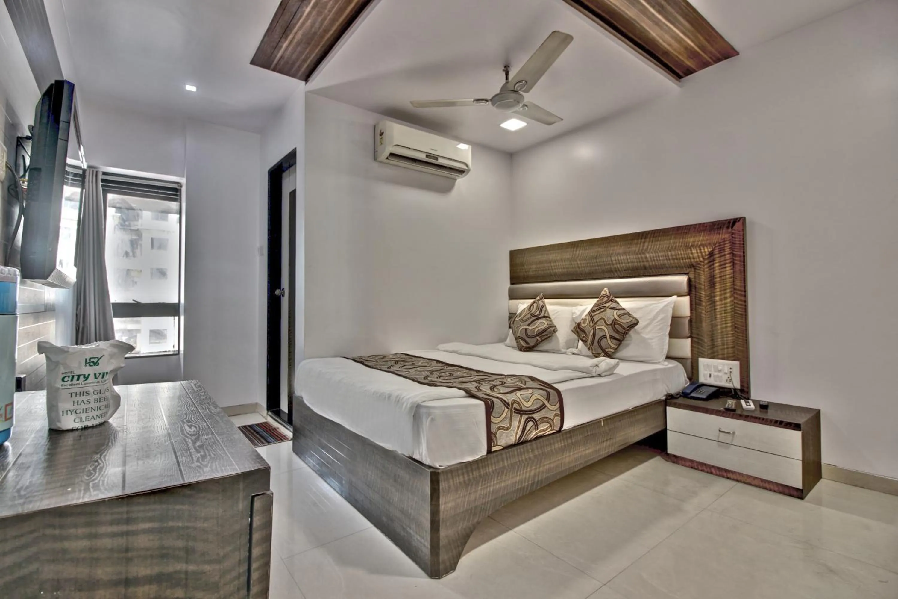 Bed in Hotel City View