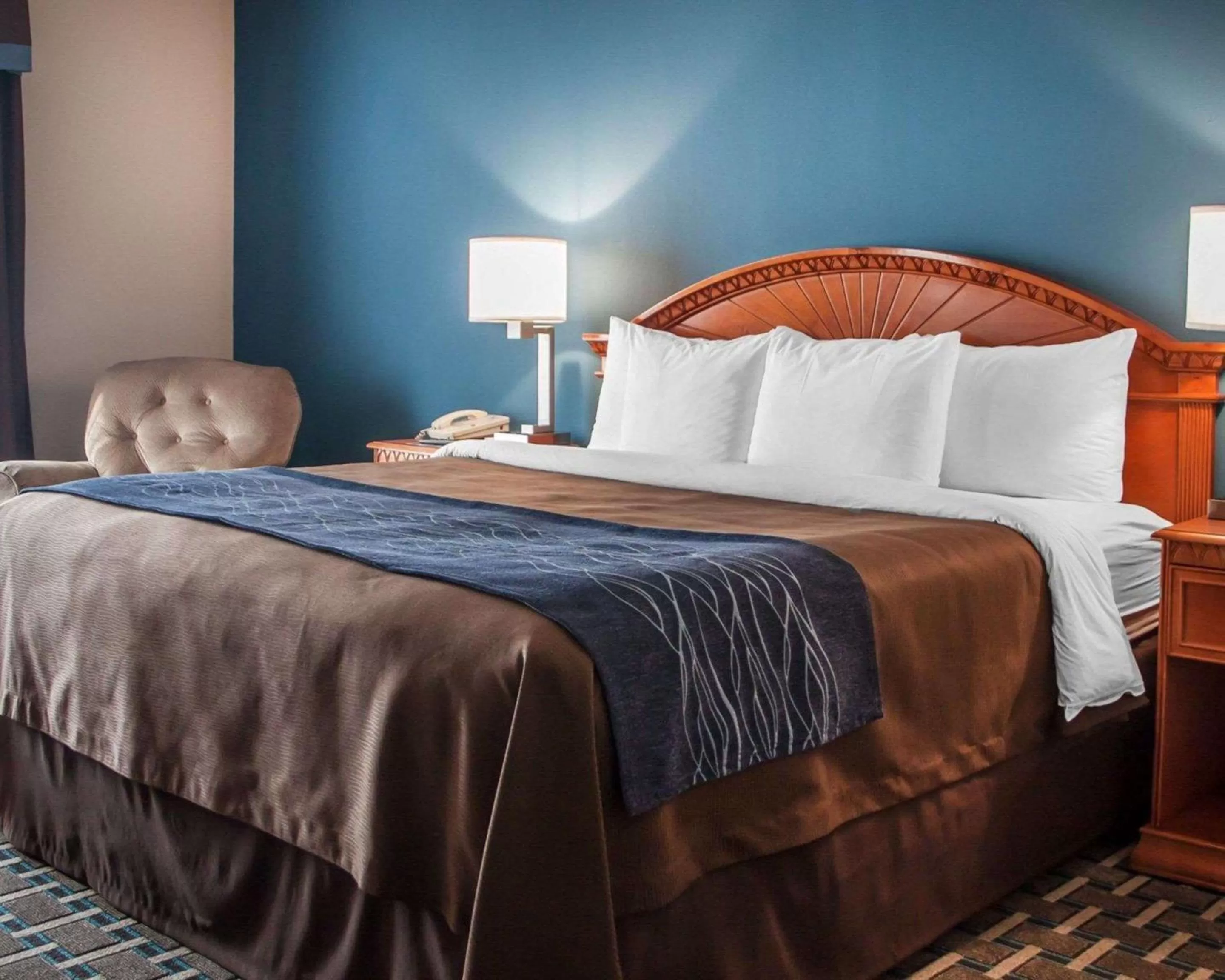 King Room - Accessible/Non-Smoking in Holiday Inn Express & Suites Weatherford by IHG