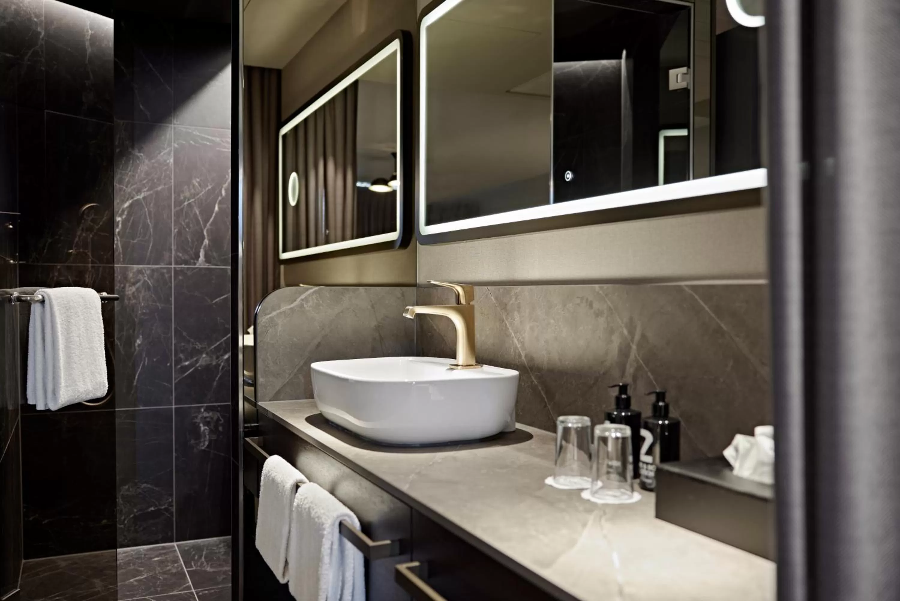 Bathroom in Lindner Hotel Dusseldorf Seestern, part of JdV by Hyatt