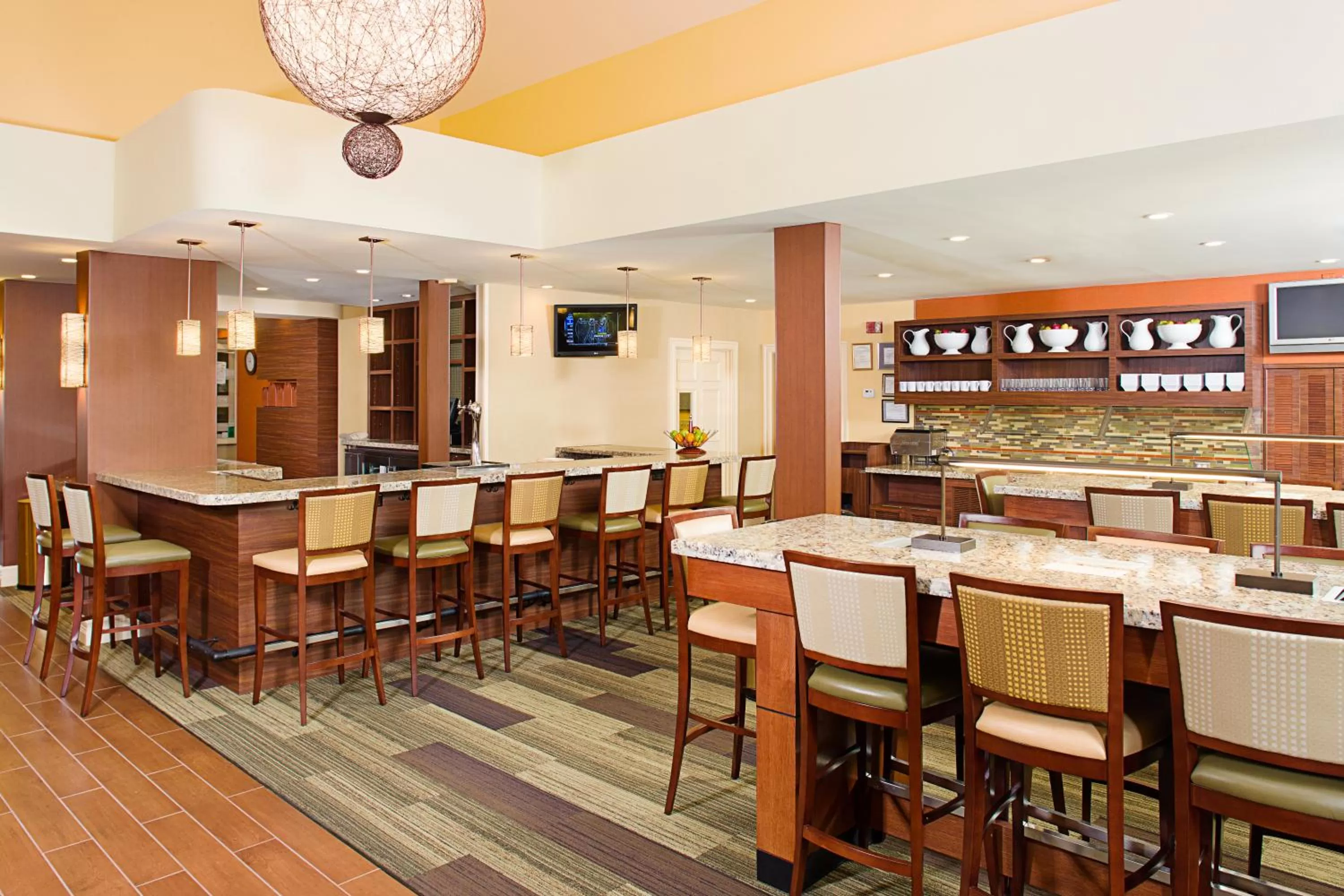 Restaurant/places to eat in Hyatt House Dallas Las Colinas