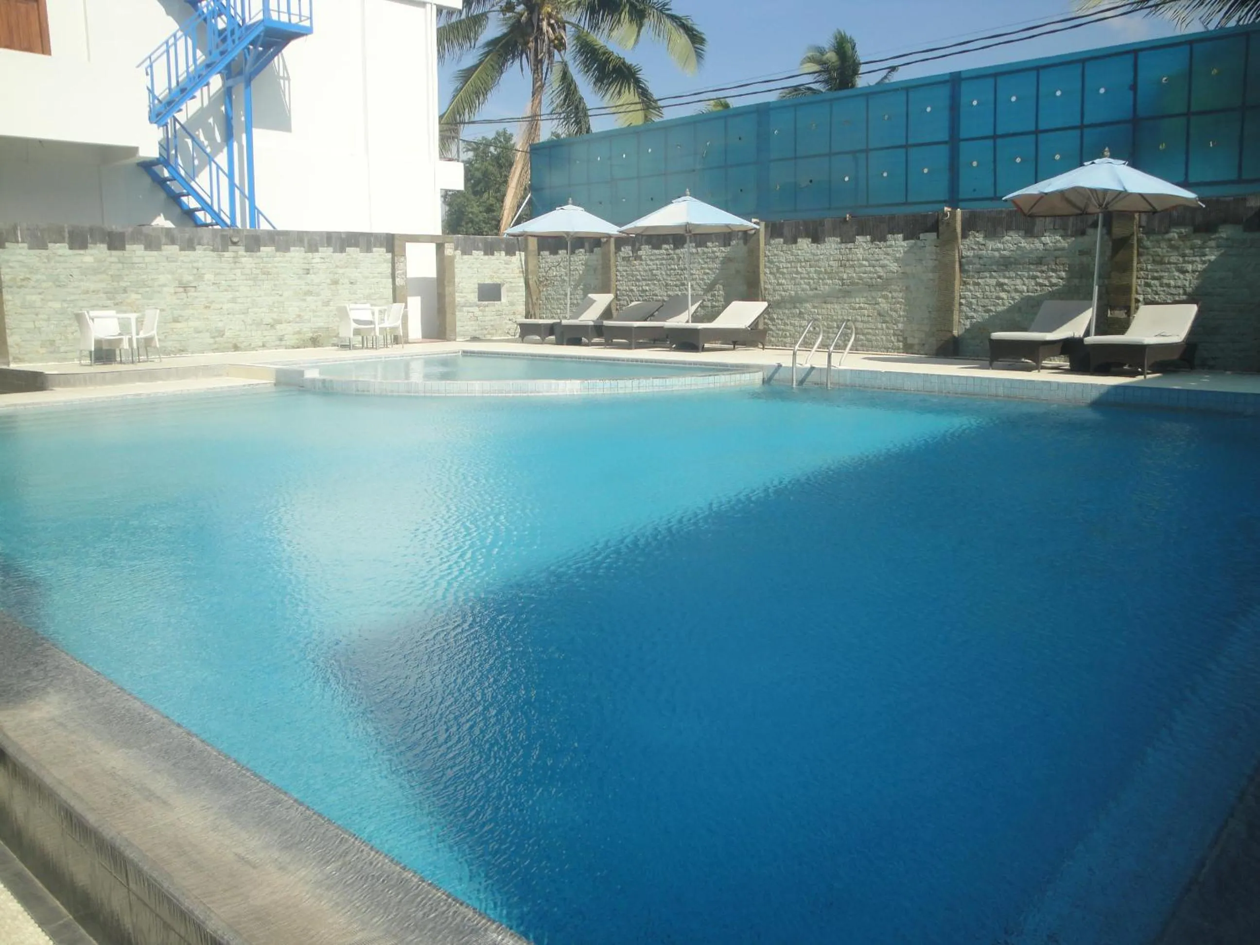 Swimming pool in Sylvia Hotel Maumere