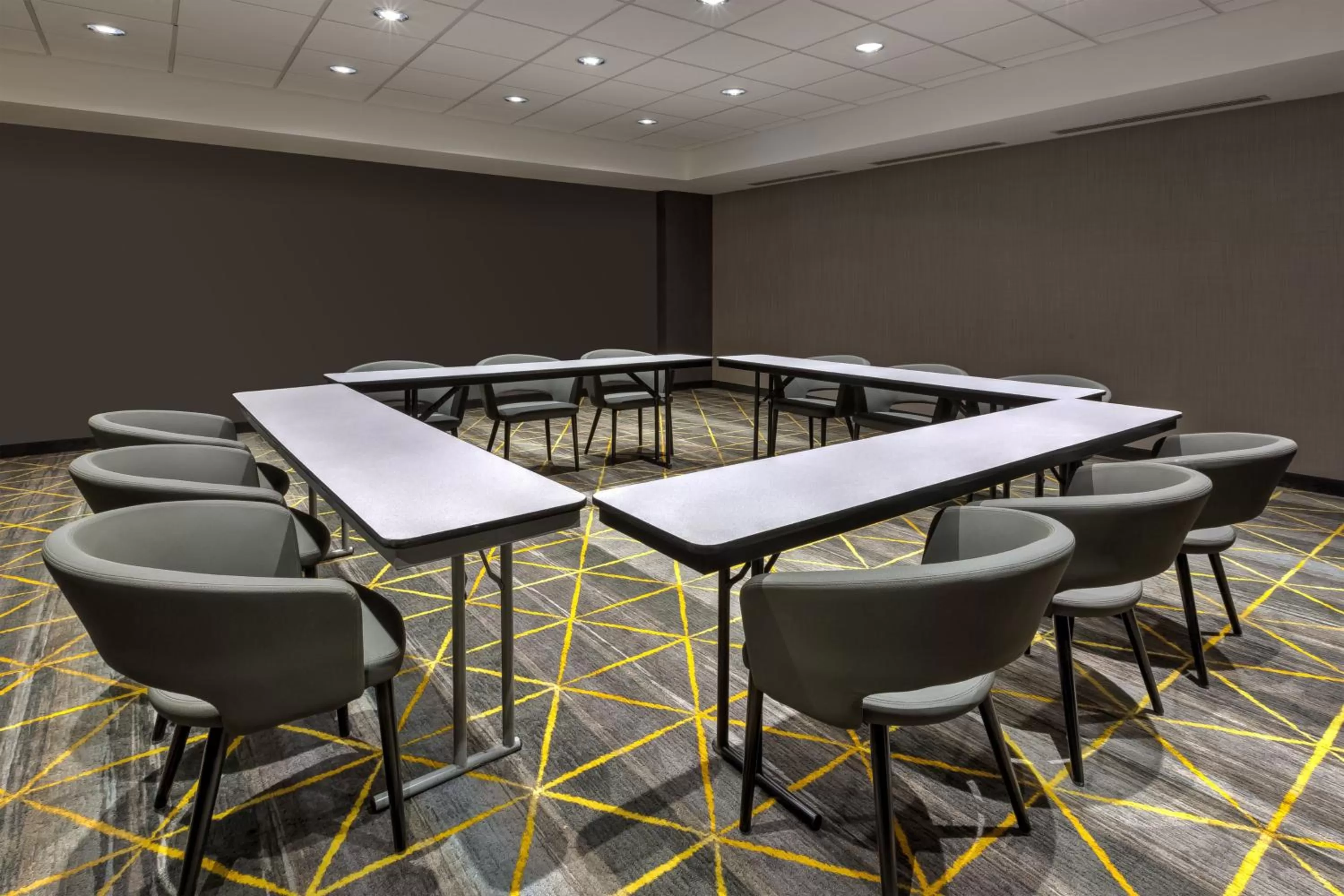 Meeting/conference room in Holiday Inn Grand Rapids - South by IHG