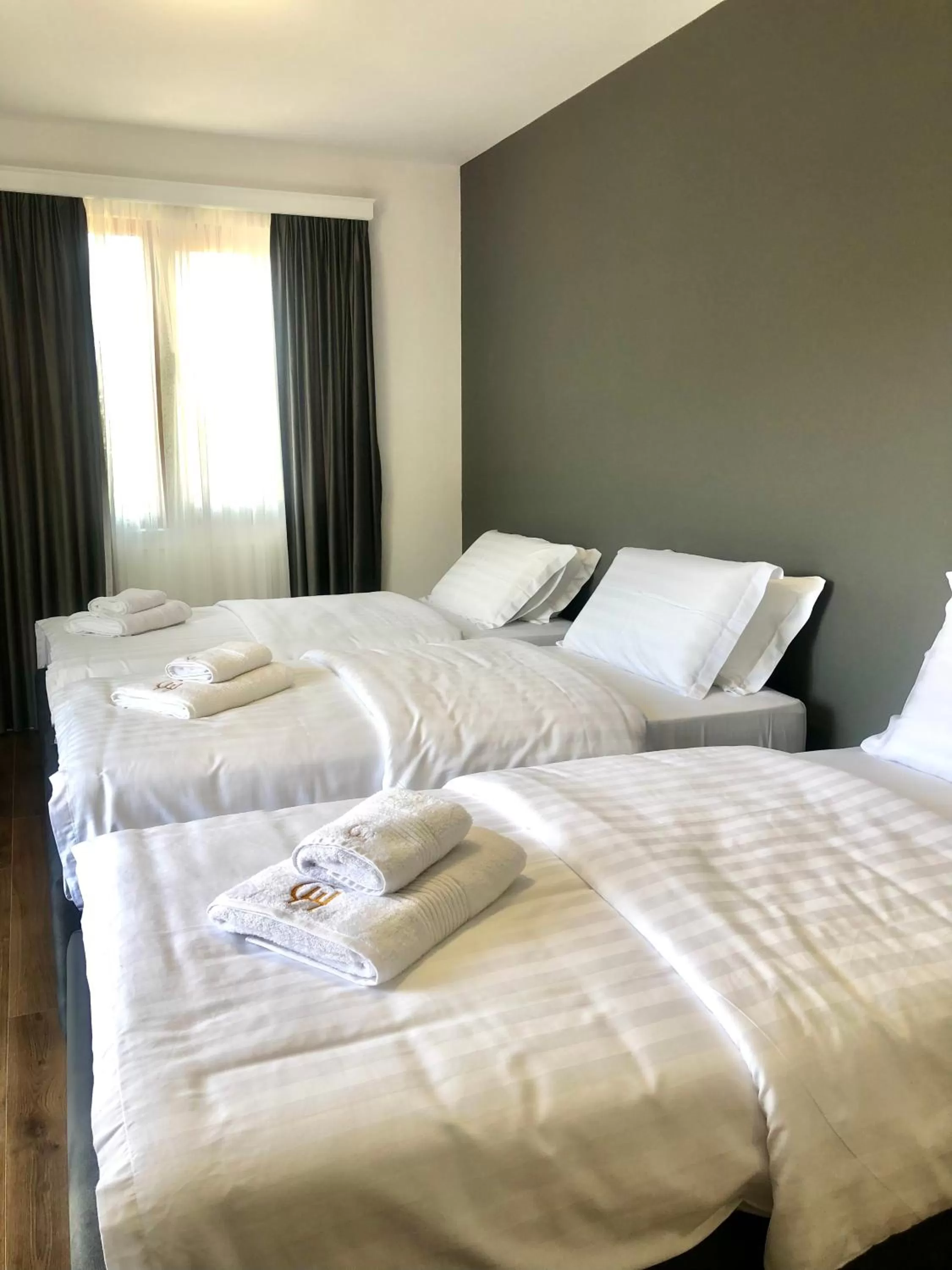 Bed in Grand Hotel Pogradec