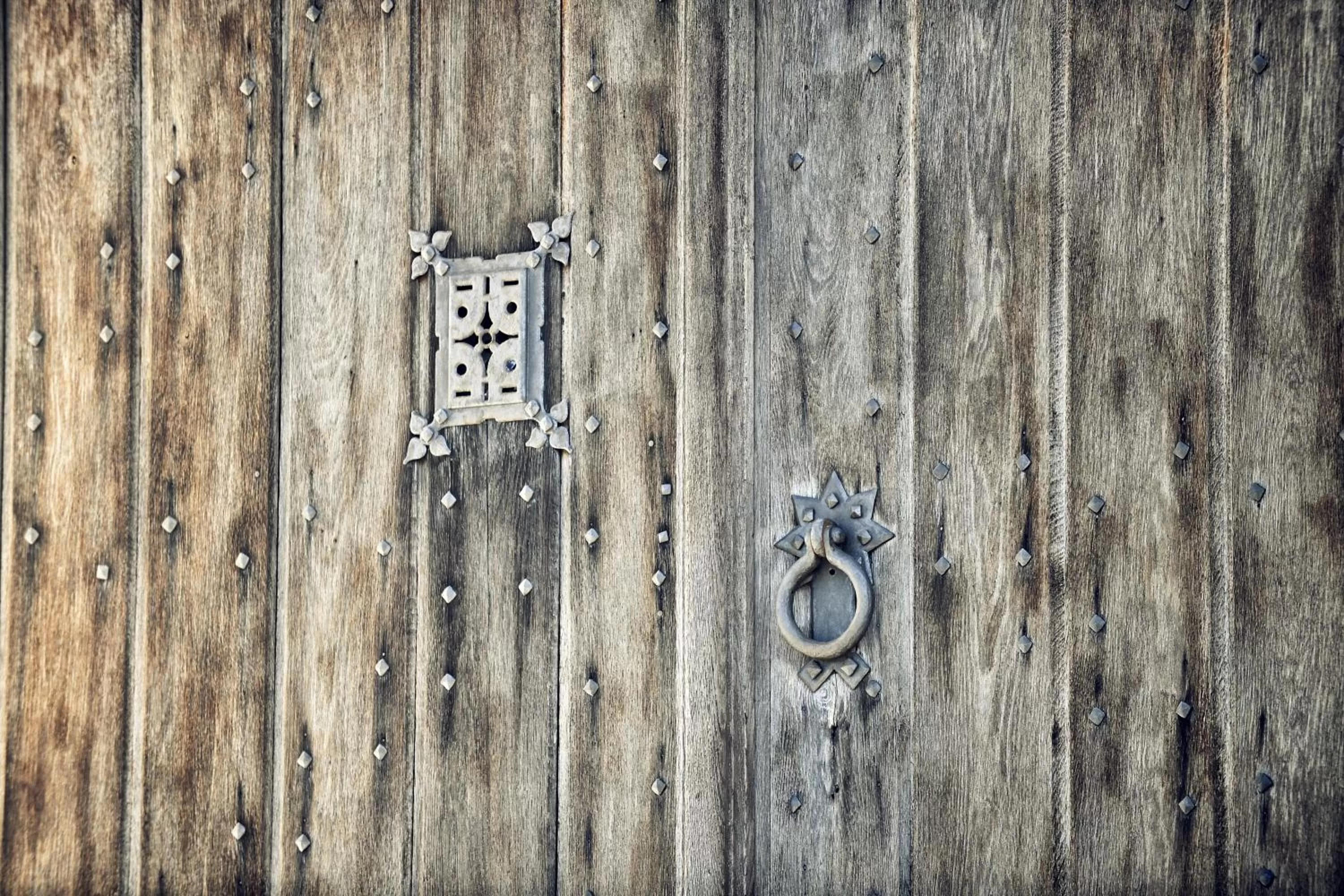 Decorative detail in Terhills Hotel