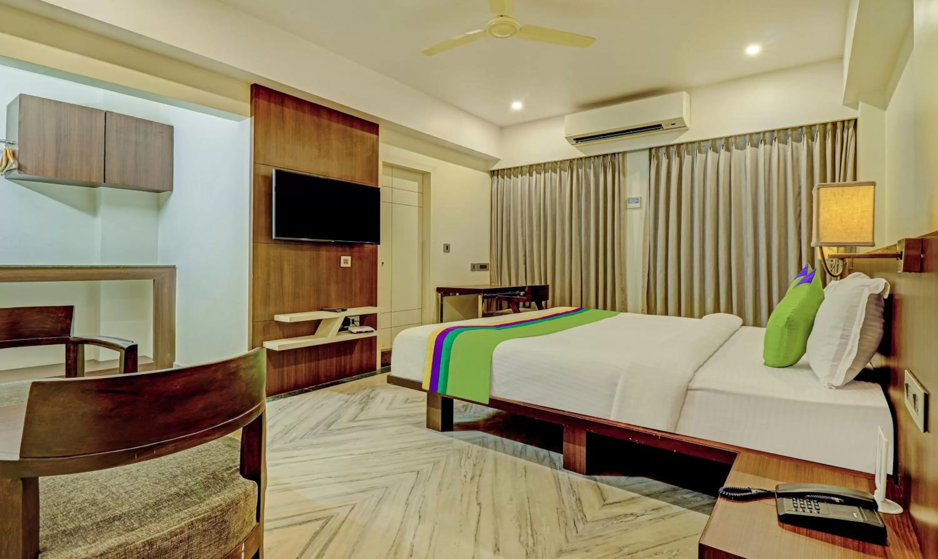 Bedroom, Bed in Treebo Seaesta RK Beach