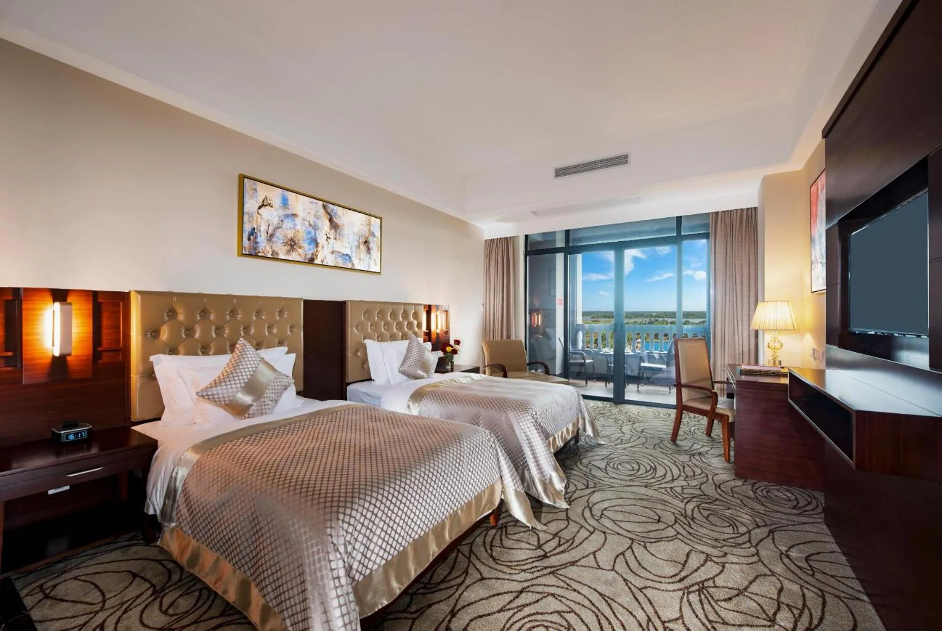 Bed in Wyndham Garden Haikou South