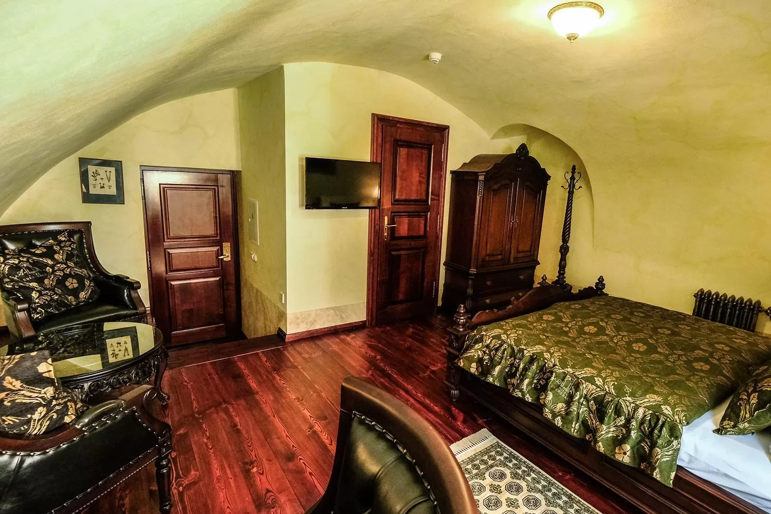 Decorative detail, Bed in Hotel Ebersbach