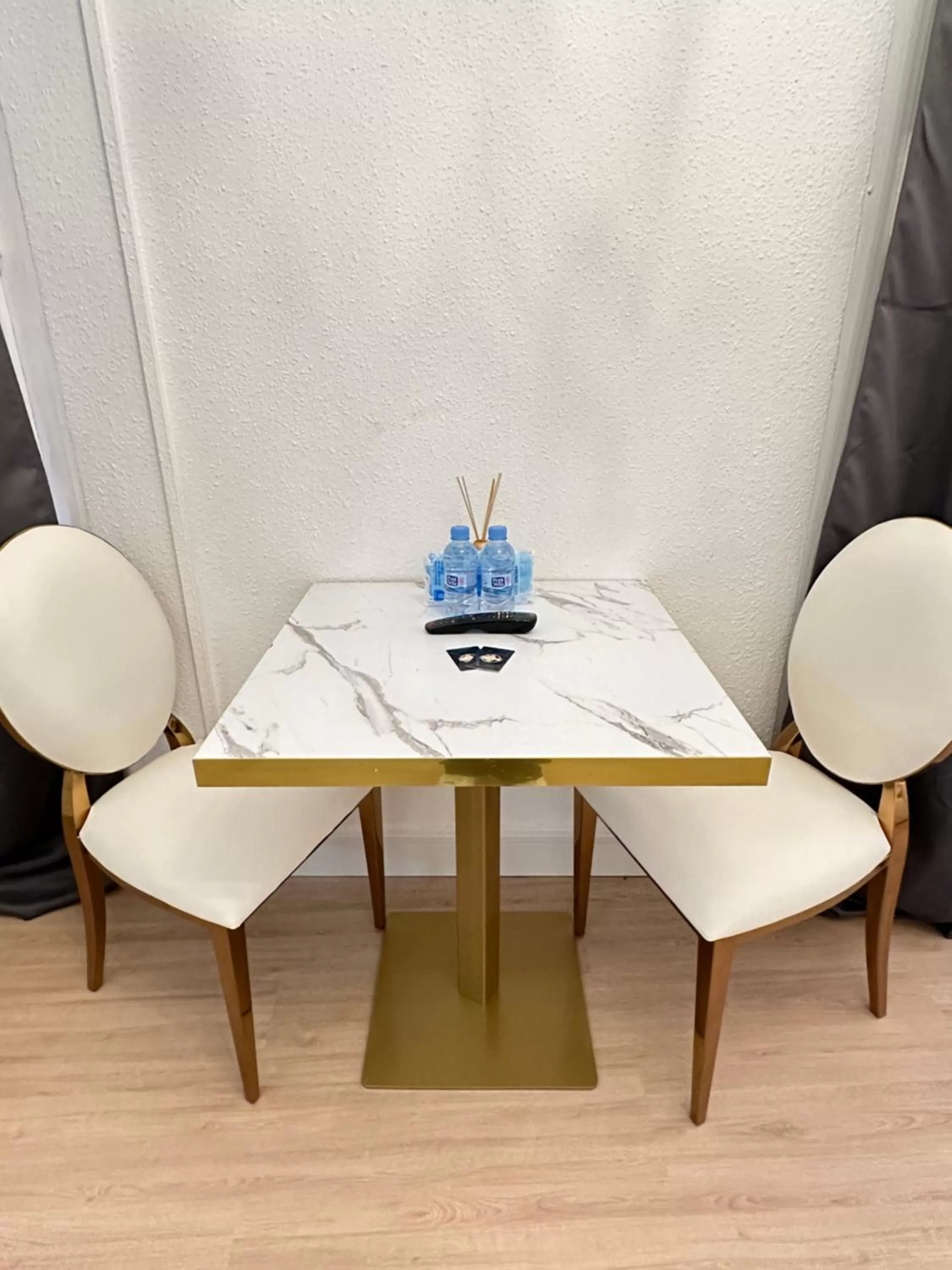 Living room, Dining Area in Siboni Luxury Rooms - Adults Only