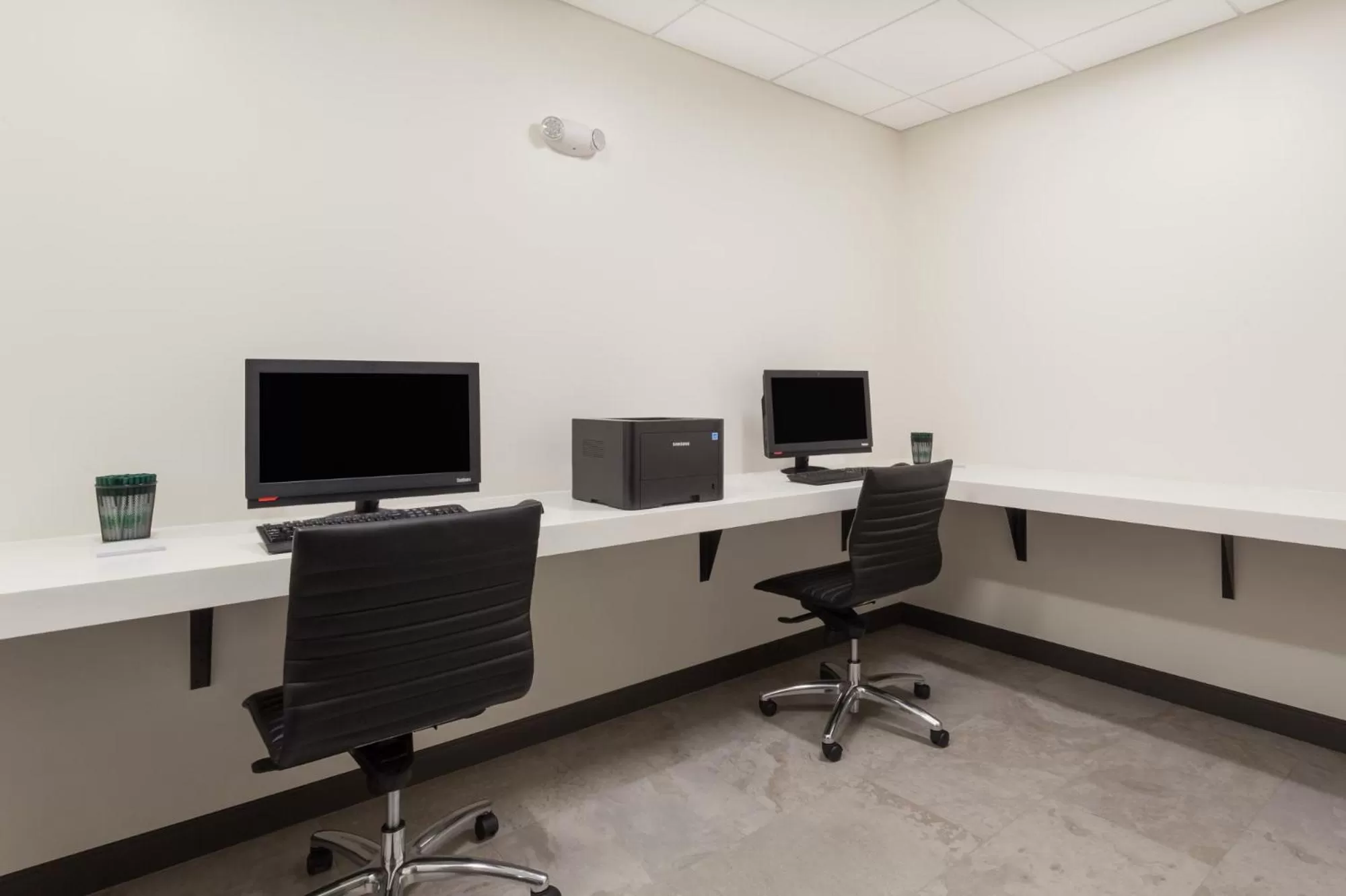 Area and facilities in Wingate by Wyndham Altoona Downtown/Medical Center