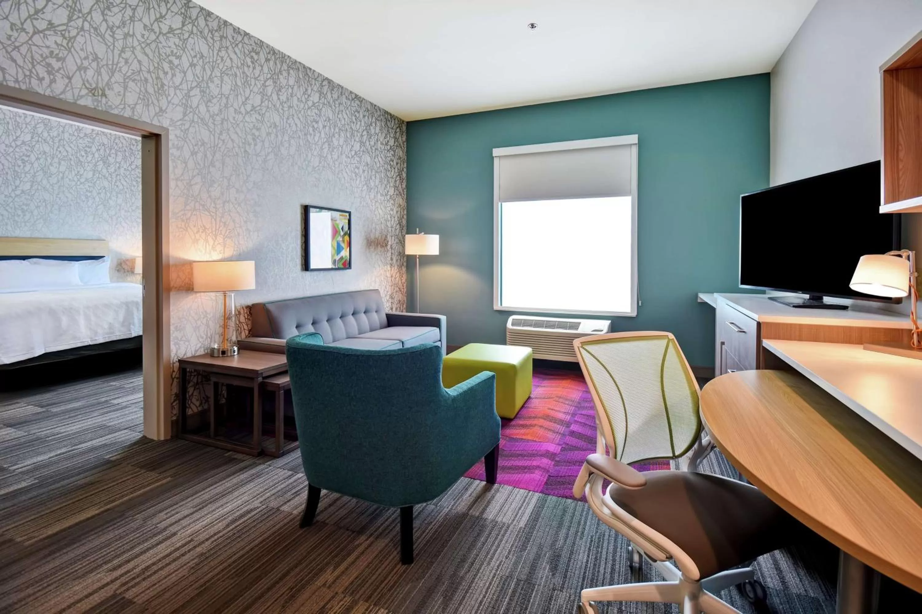 Bedroom, Bed in Home2 Suites By Hilton Birmingham/Fultondale, Al