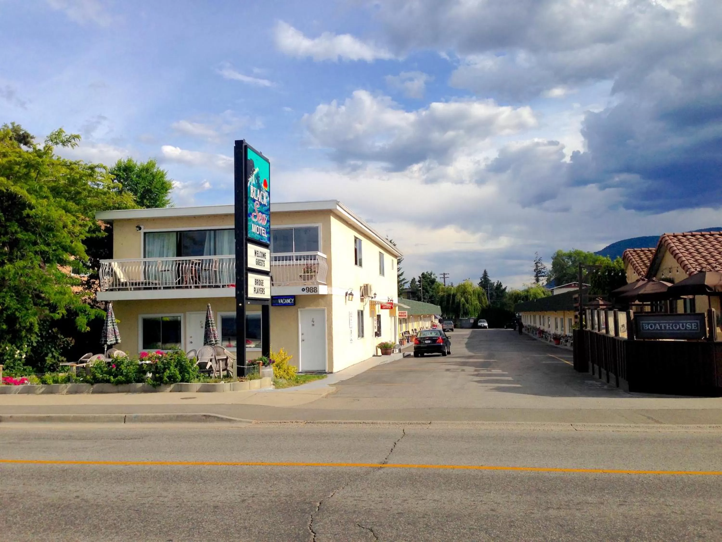 Facade/entrance, Property Building in Black Sea Motel