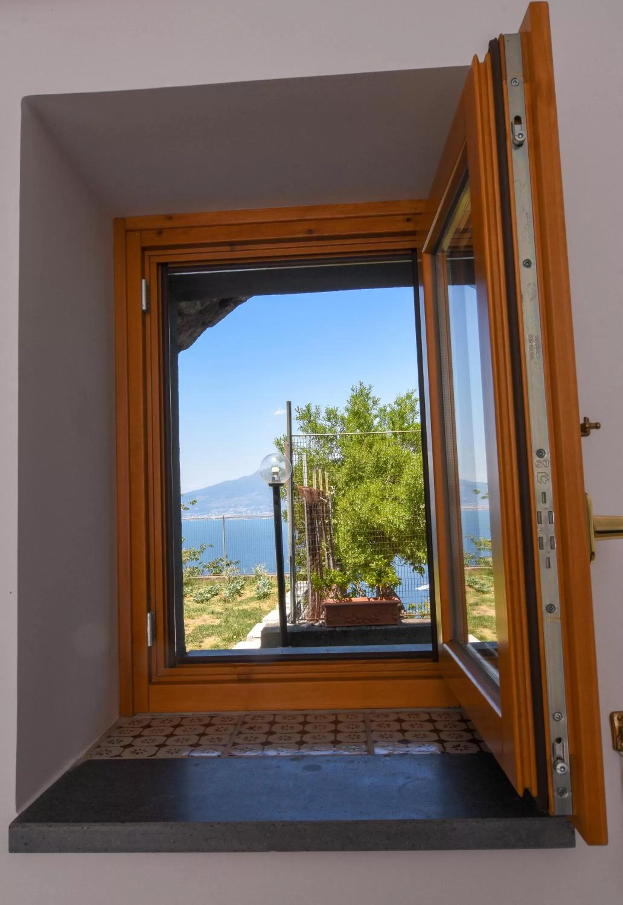 Spring in Villa Mariagiovanna