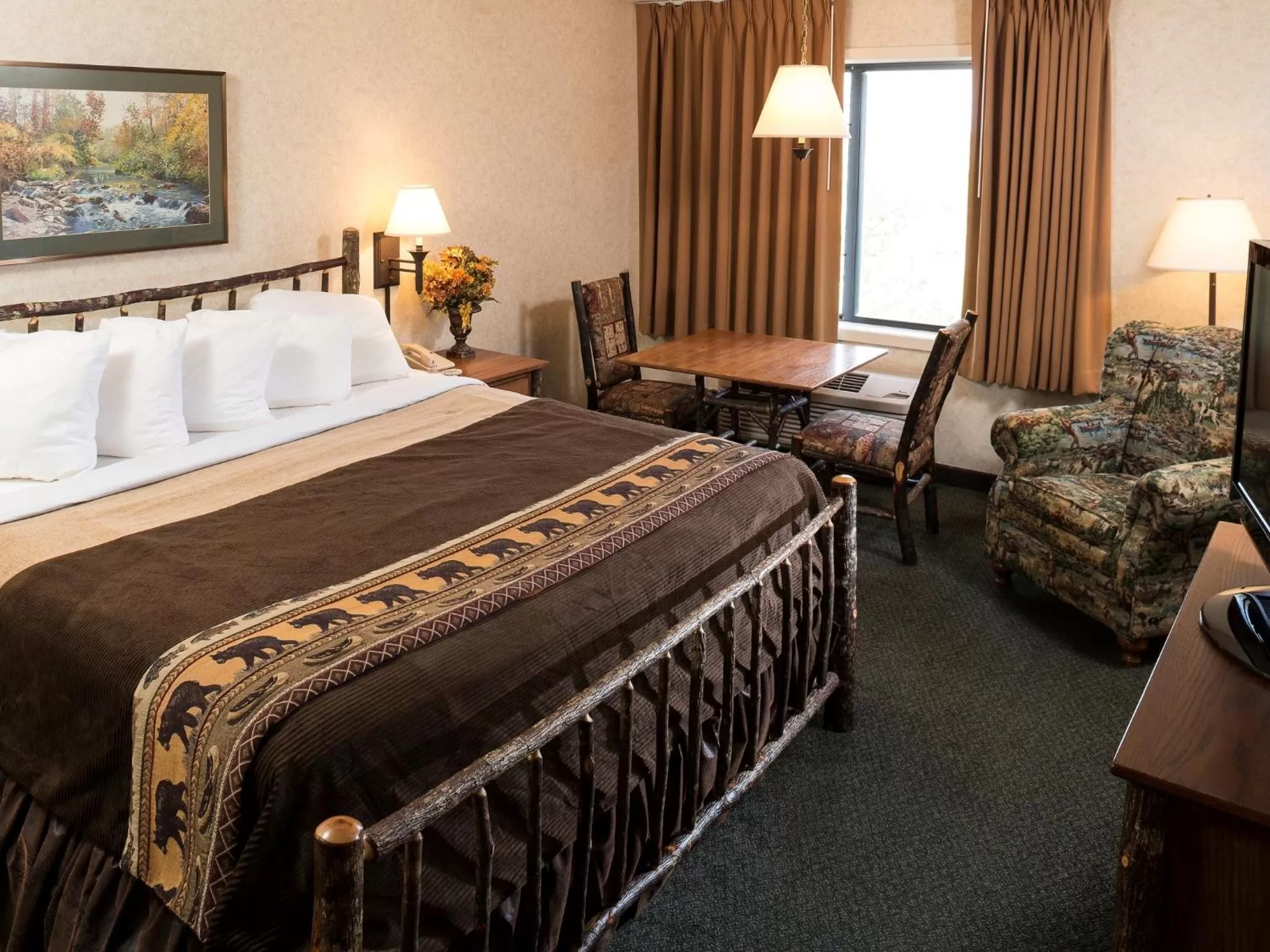 Bedroom, Bed in Kelly Inn and Suites Mitchell