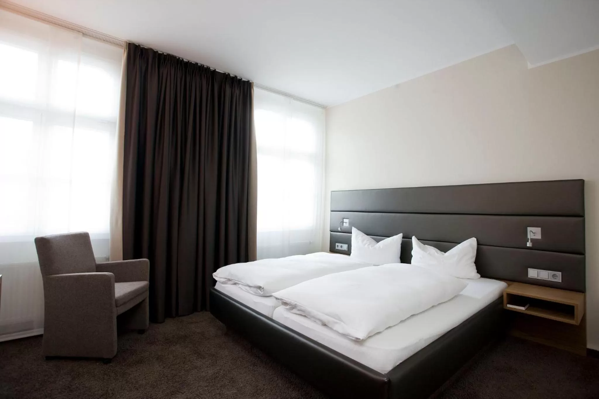 Standard Double Room in Hotel Gräfrather Hof