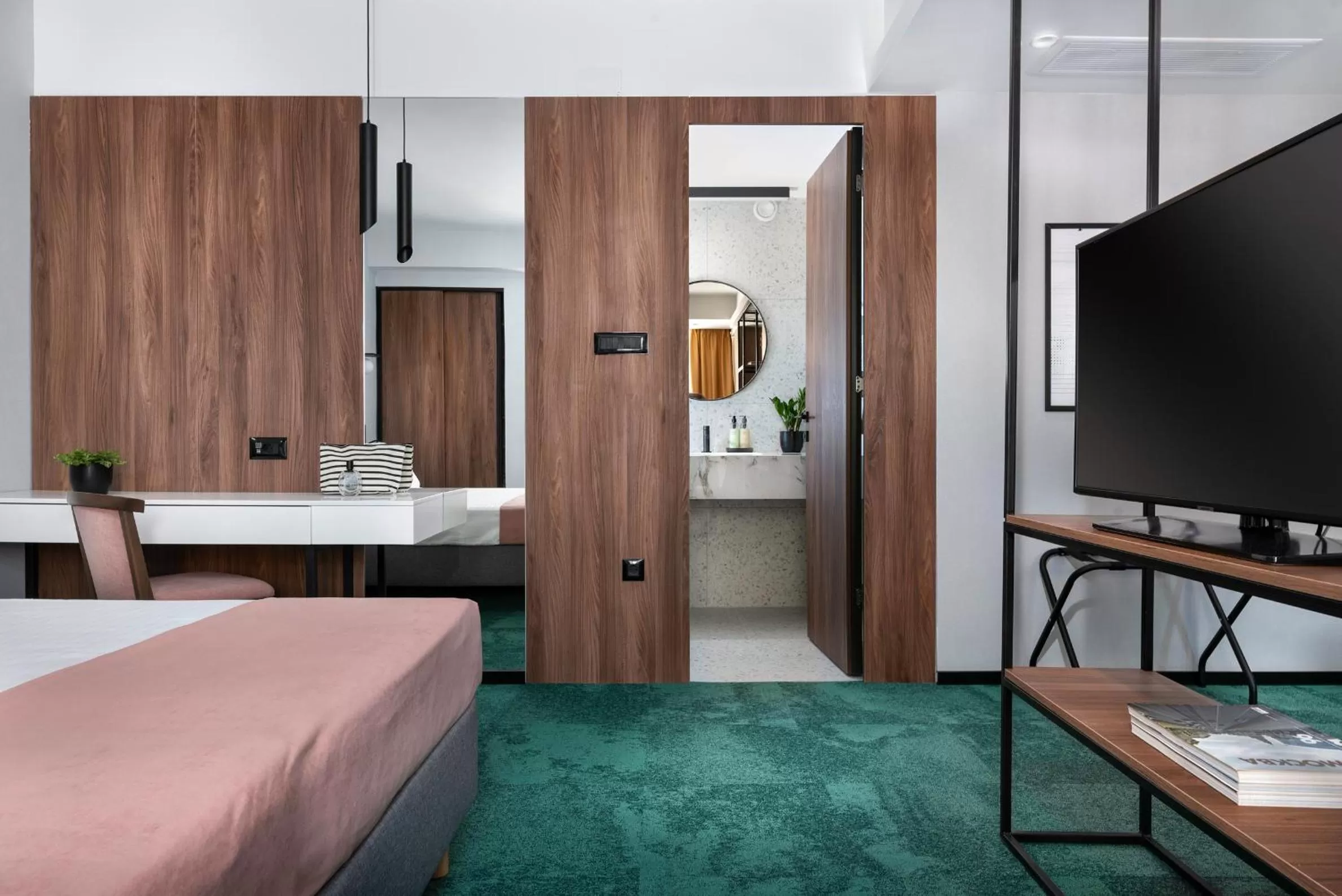 Photo of the whole room, Bed in Hotel Tim's