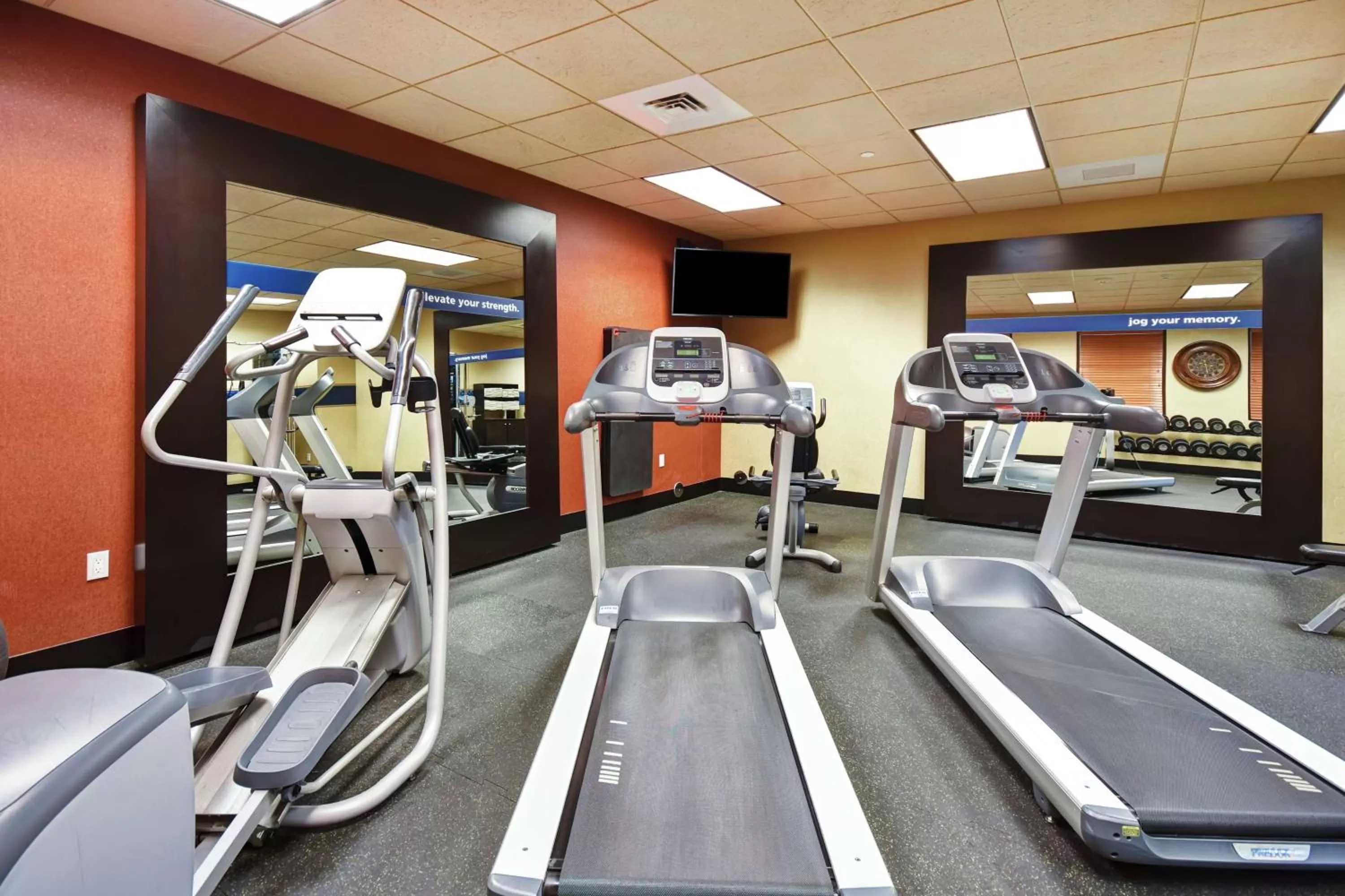 Fitness centre/facilities in Hampton Inn & Suites Salt Lake City-West Jordan